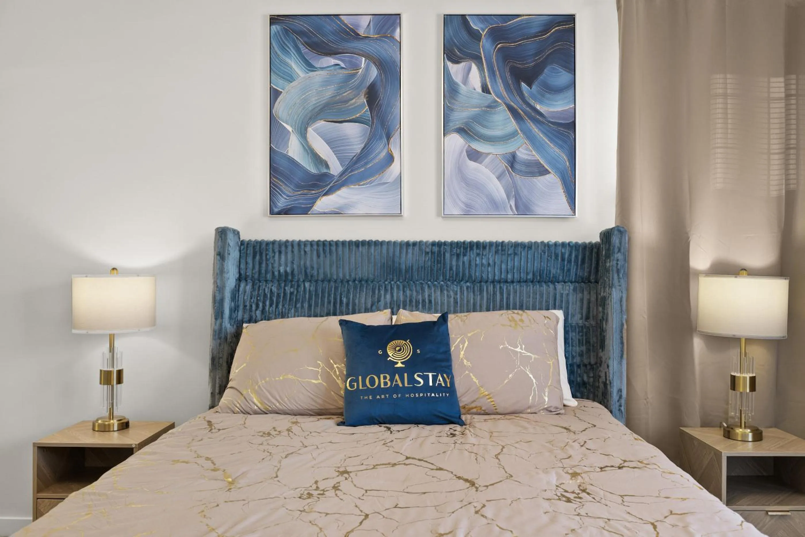 Bed in GLOBALSTAY New Apartments in Cranbrook Free street parking