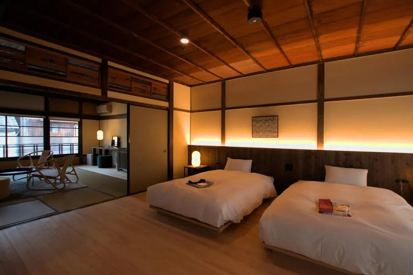 Deluxe Twin Room - single occupancy in NIPPONIA HOTEL Ozu Castle Town Deluxe Twin Room - single occupancy in NIPPONIA HOTEL Ozu Castle Town