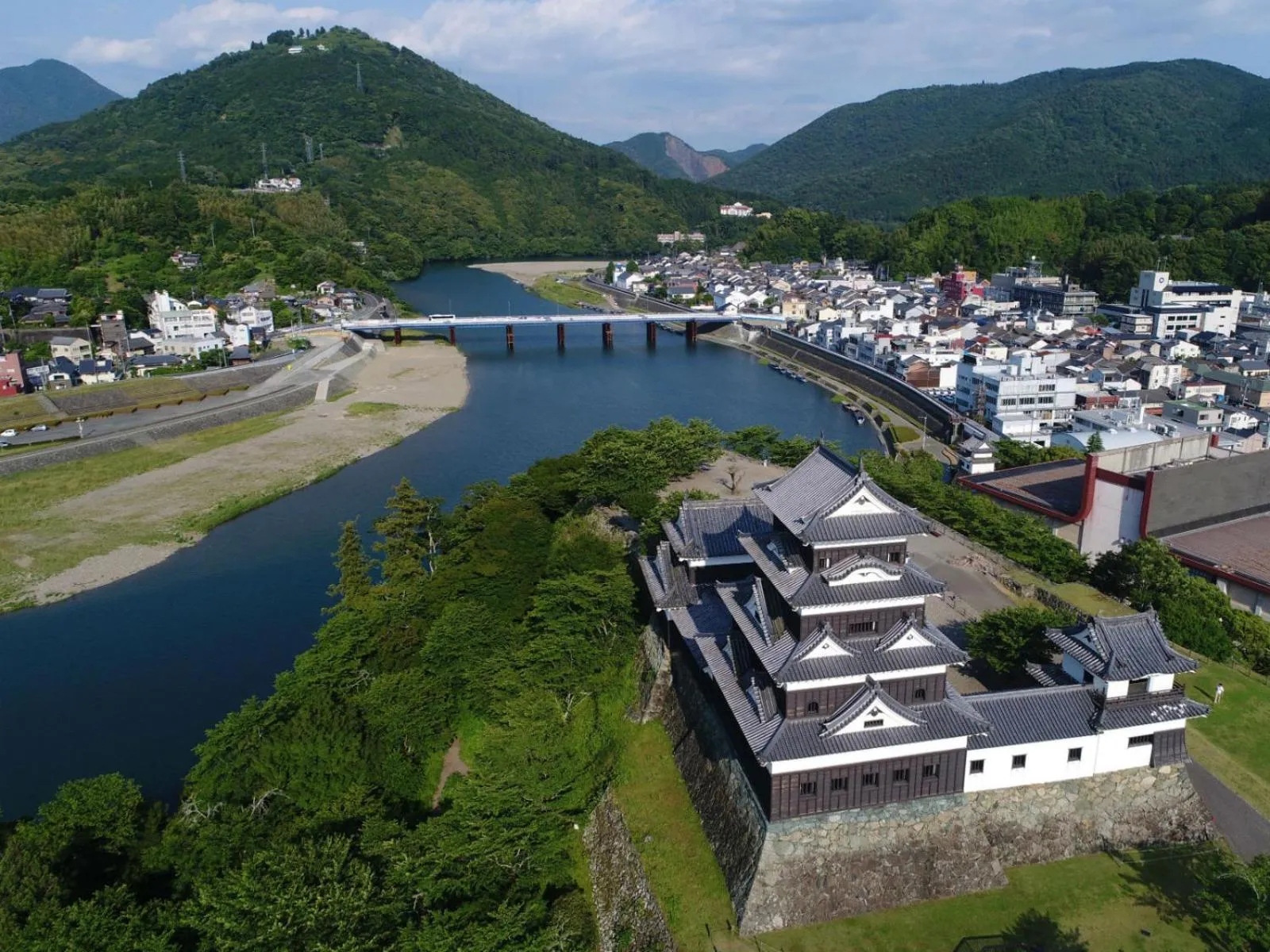 NIPPONIA HOTEL Ozu Castle Town