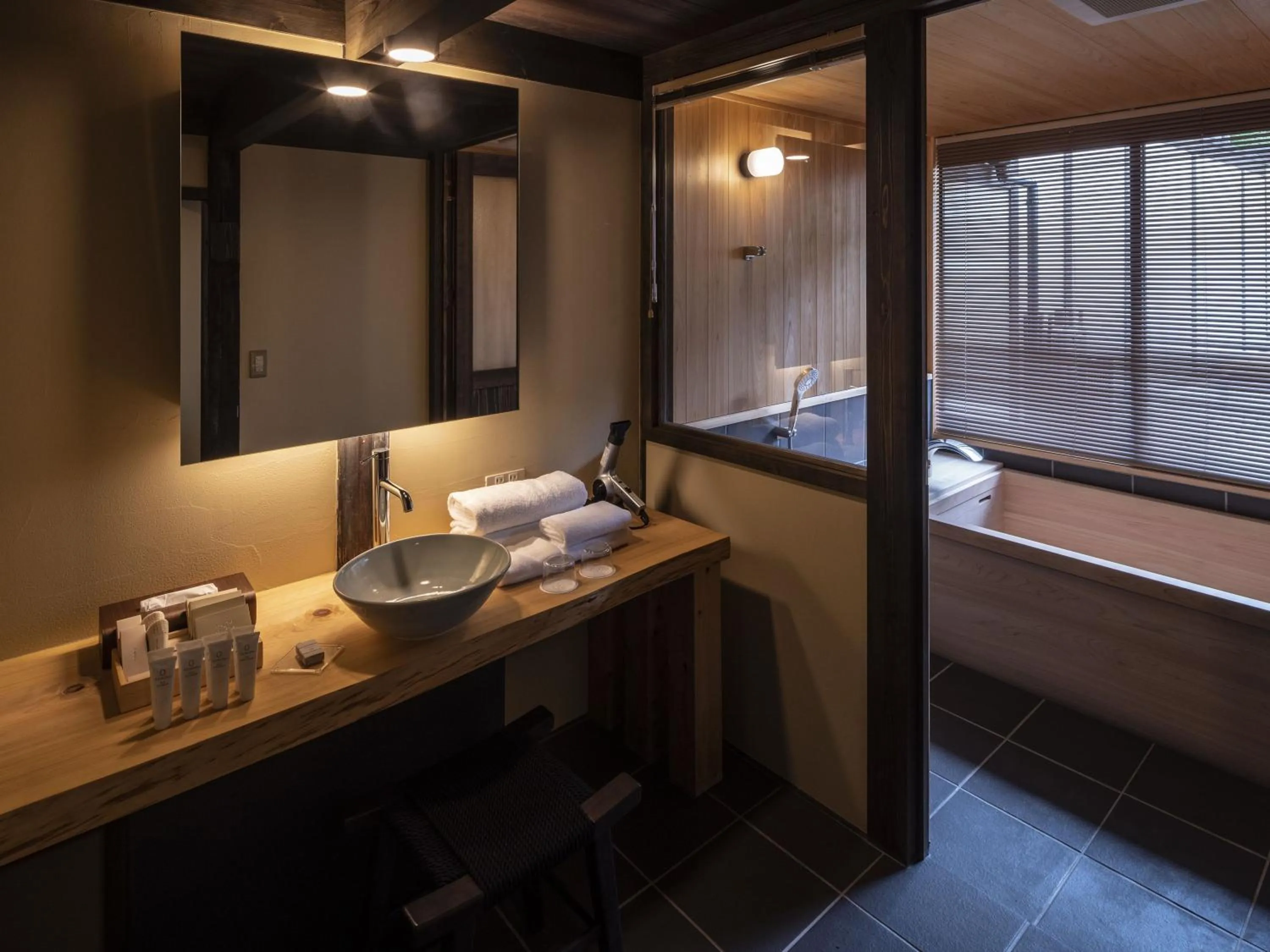 Bathroom in NIPPONIA HOTEL Ozu Castle Town