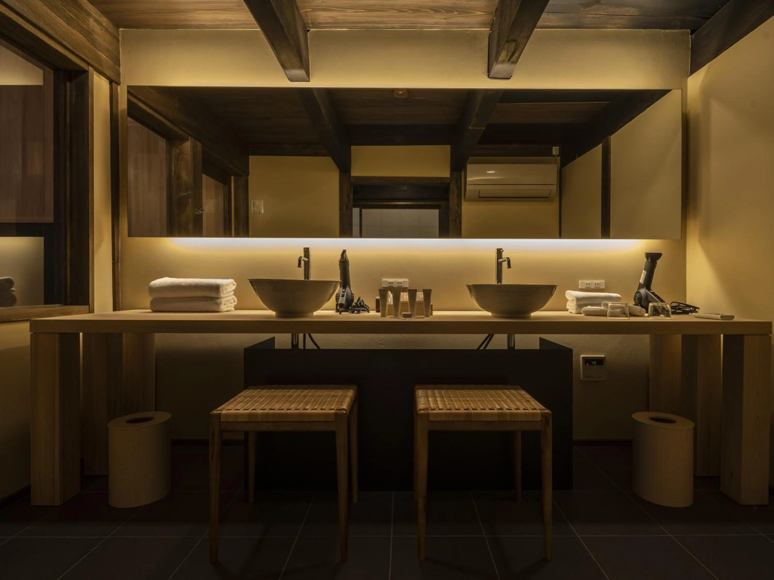 Bathroom in NIPPONIA HOTEL Ozu Castle Town