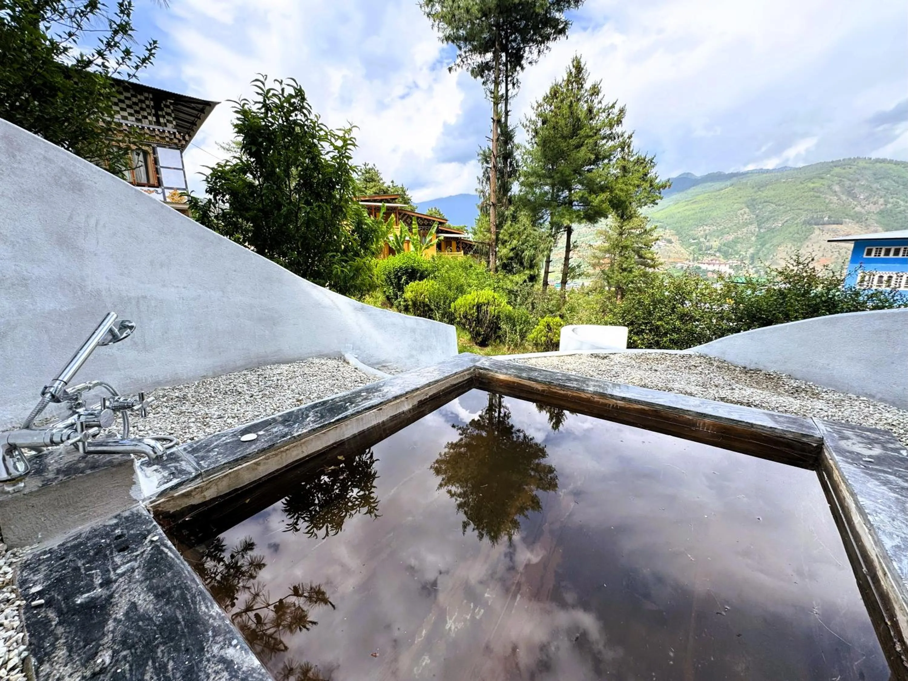 Hot Tub in Dzi Pema