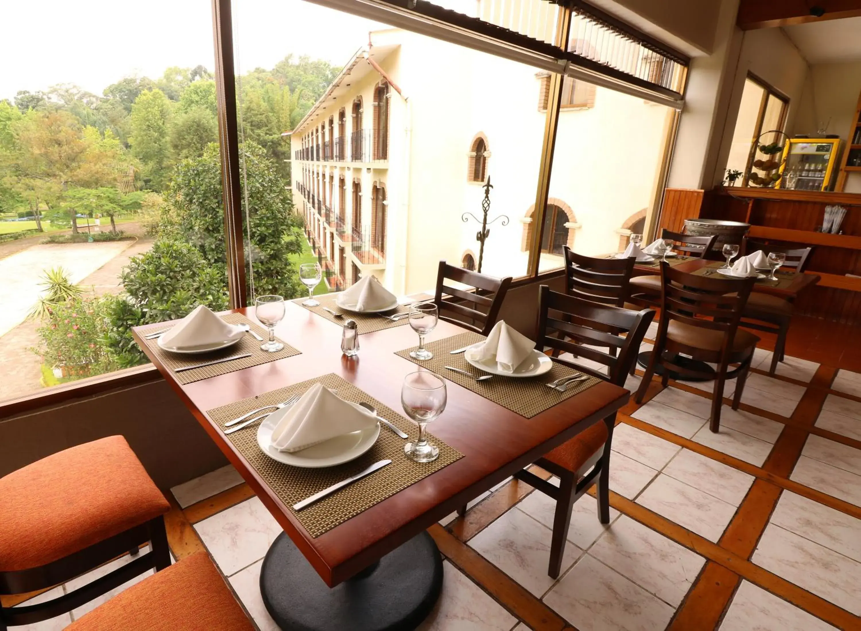 Restaurant/places to eat in Mision Los Cocuyos Alta Montana Restaurant/places to eat in Mision Los Cocuyos Alta Montana