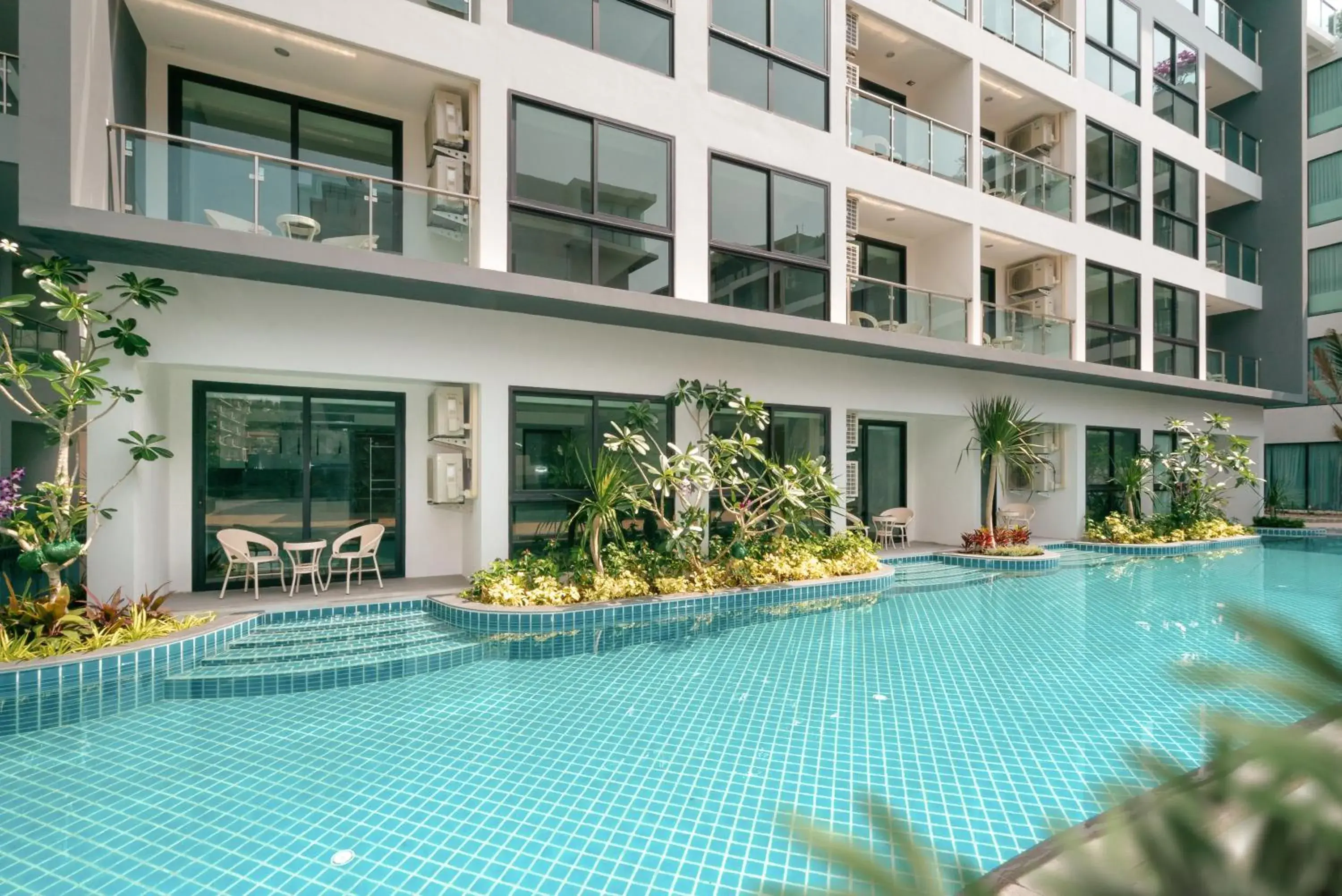 Property building in Wekata Luxury Property building in Wekata Luxury