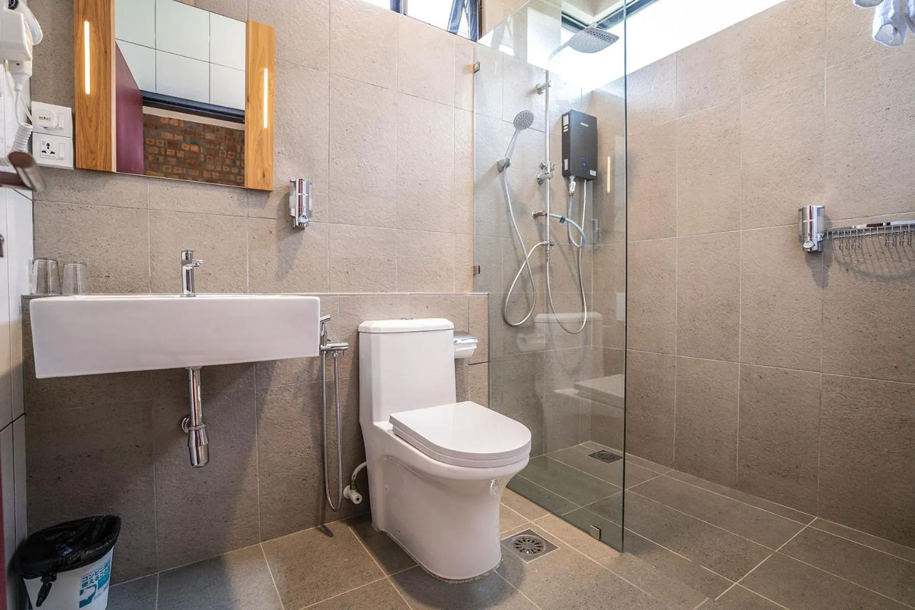 Shower in Sementra Hot Spring Nature Resort