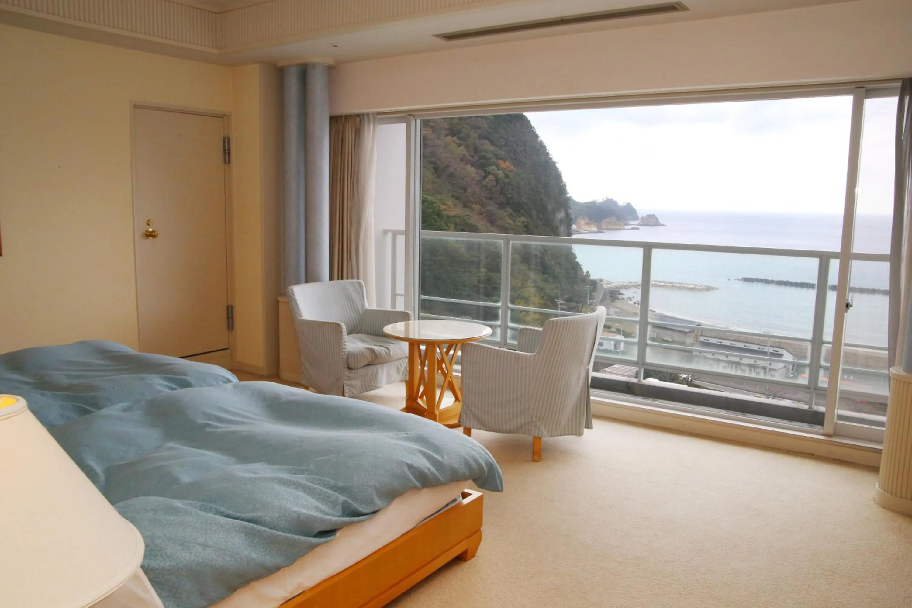 Nishiizu Crystal View Hotel