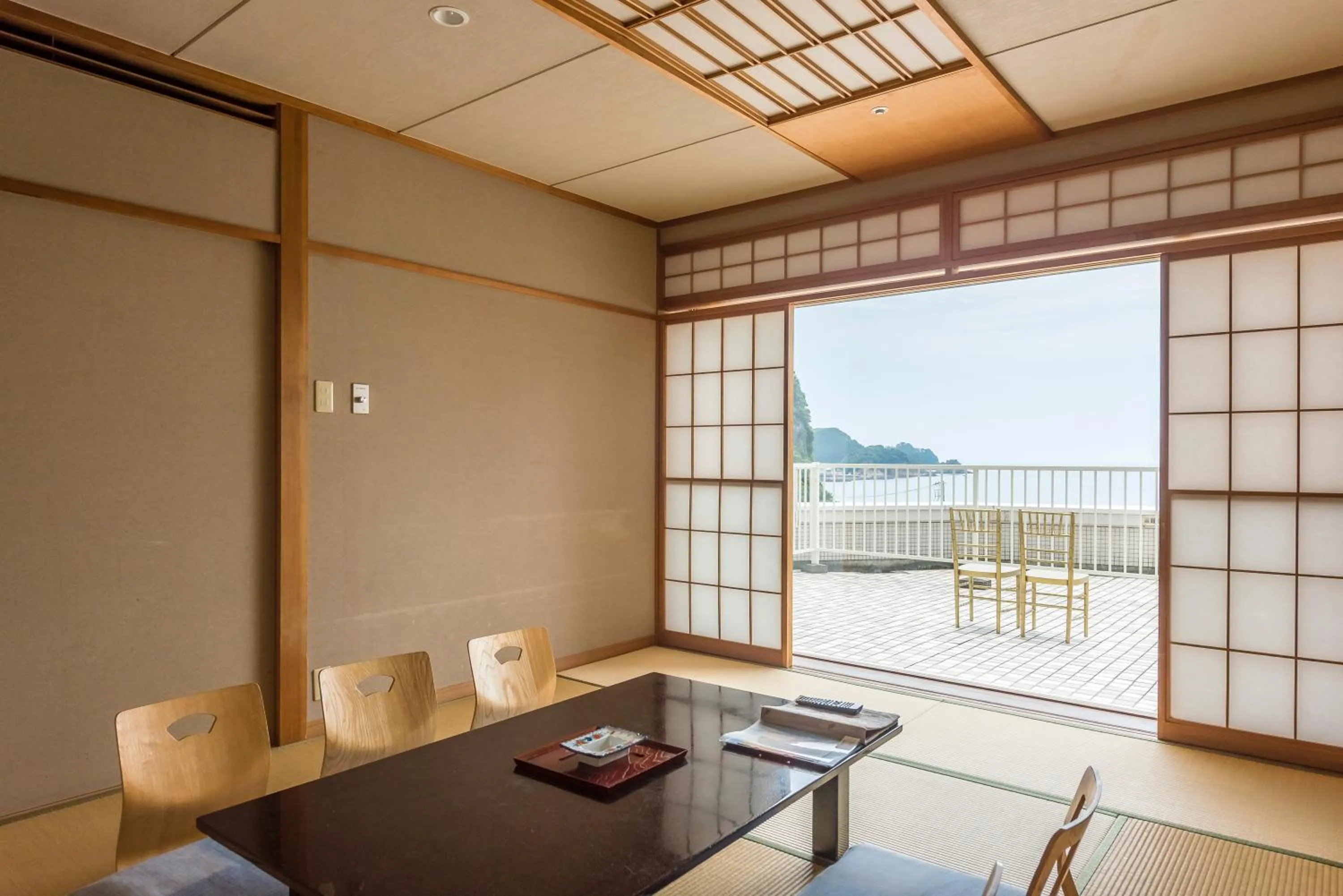 Nishiizu Crystal View Hotel