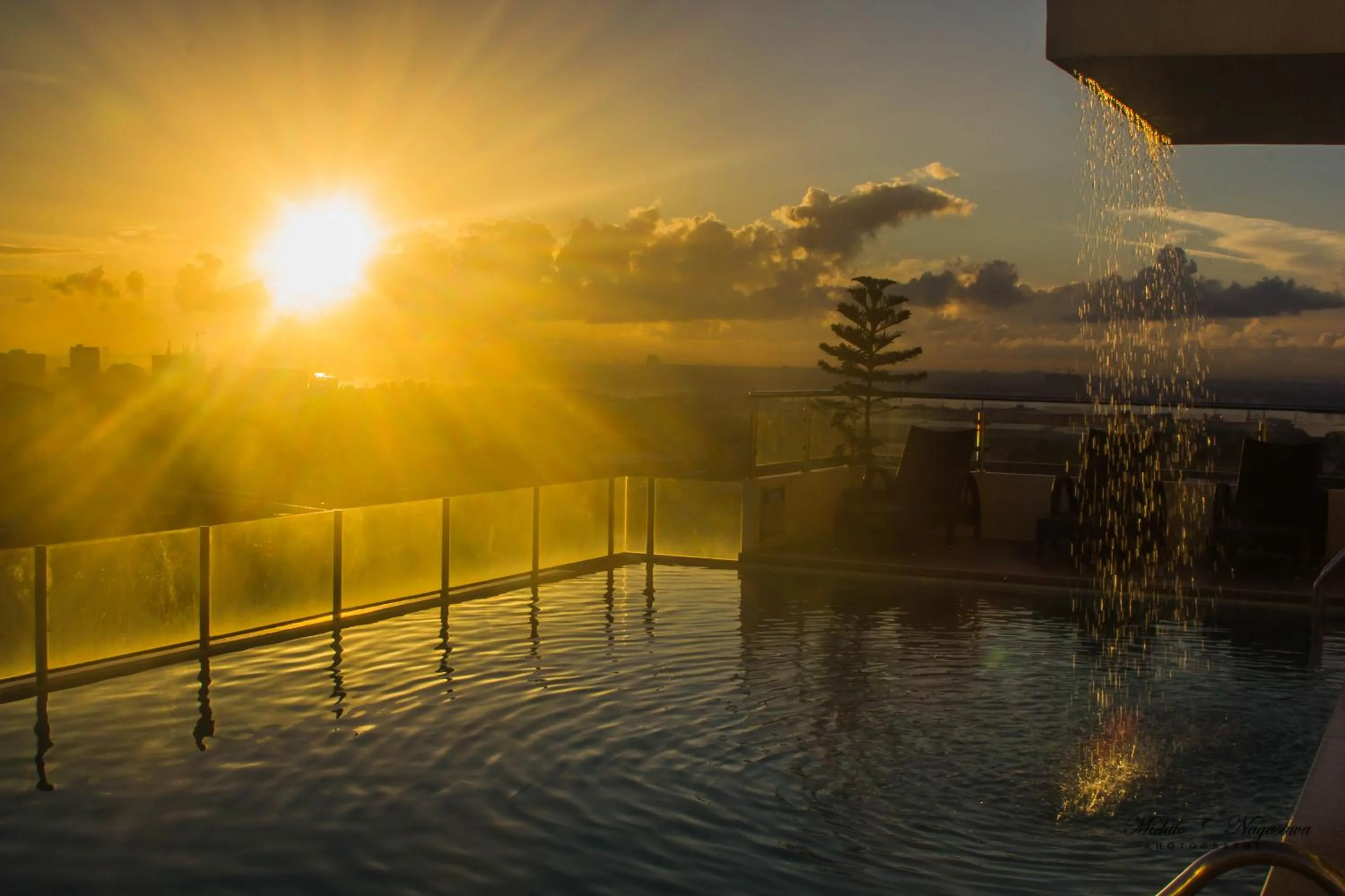 Mabolo Garden A4 near ayala mall free gym POOL