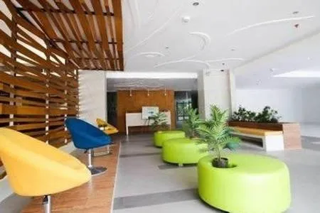 Mabolo Garden A4 near ayala mall free gym POOL