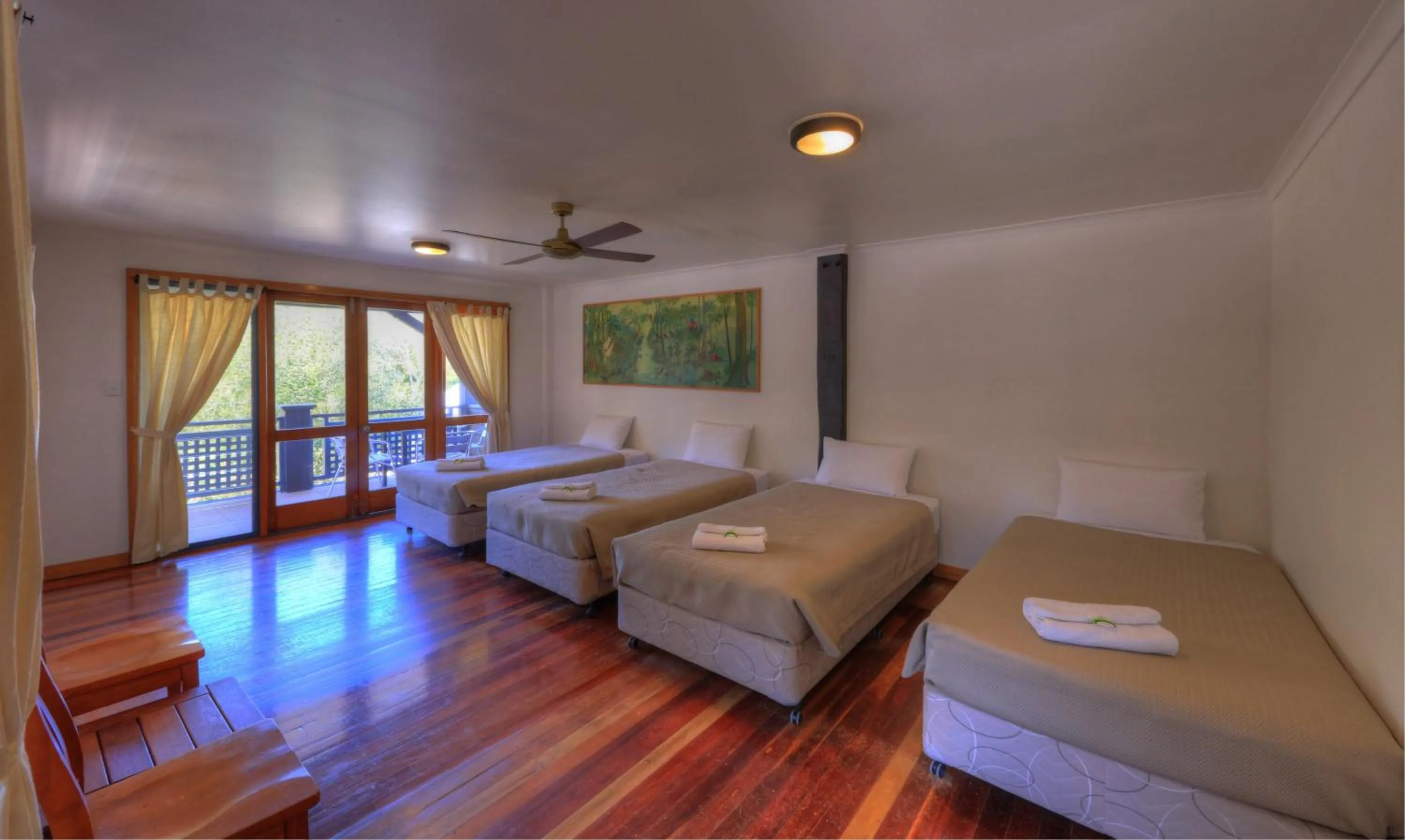 Photo of the whole room, Bed in Fraser Island Retreat