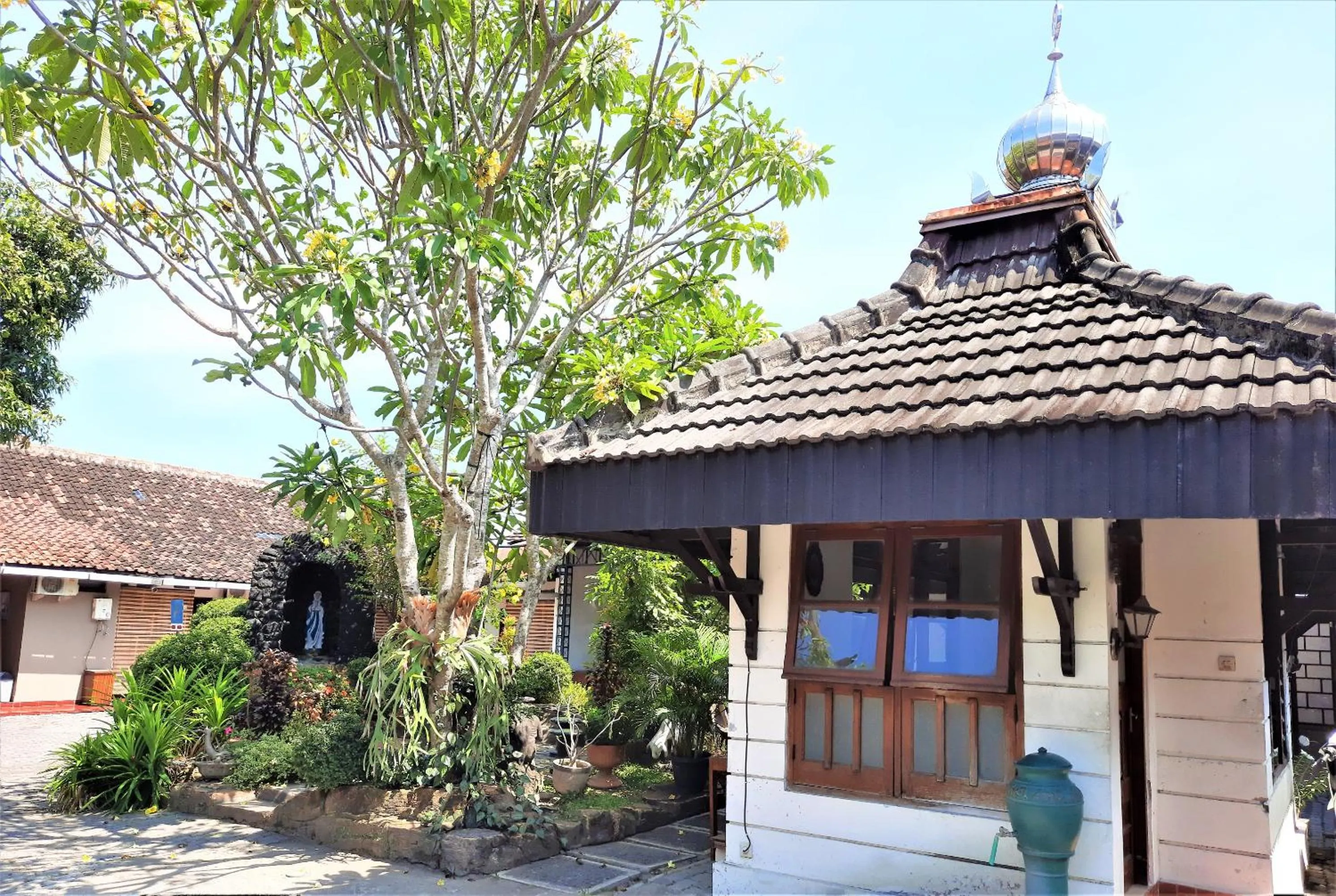 Place of worship in Hotel Perdana