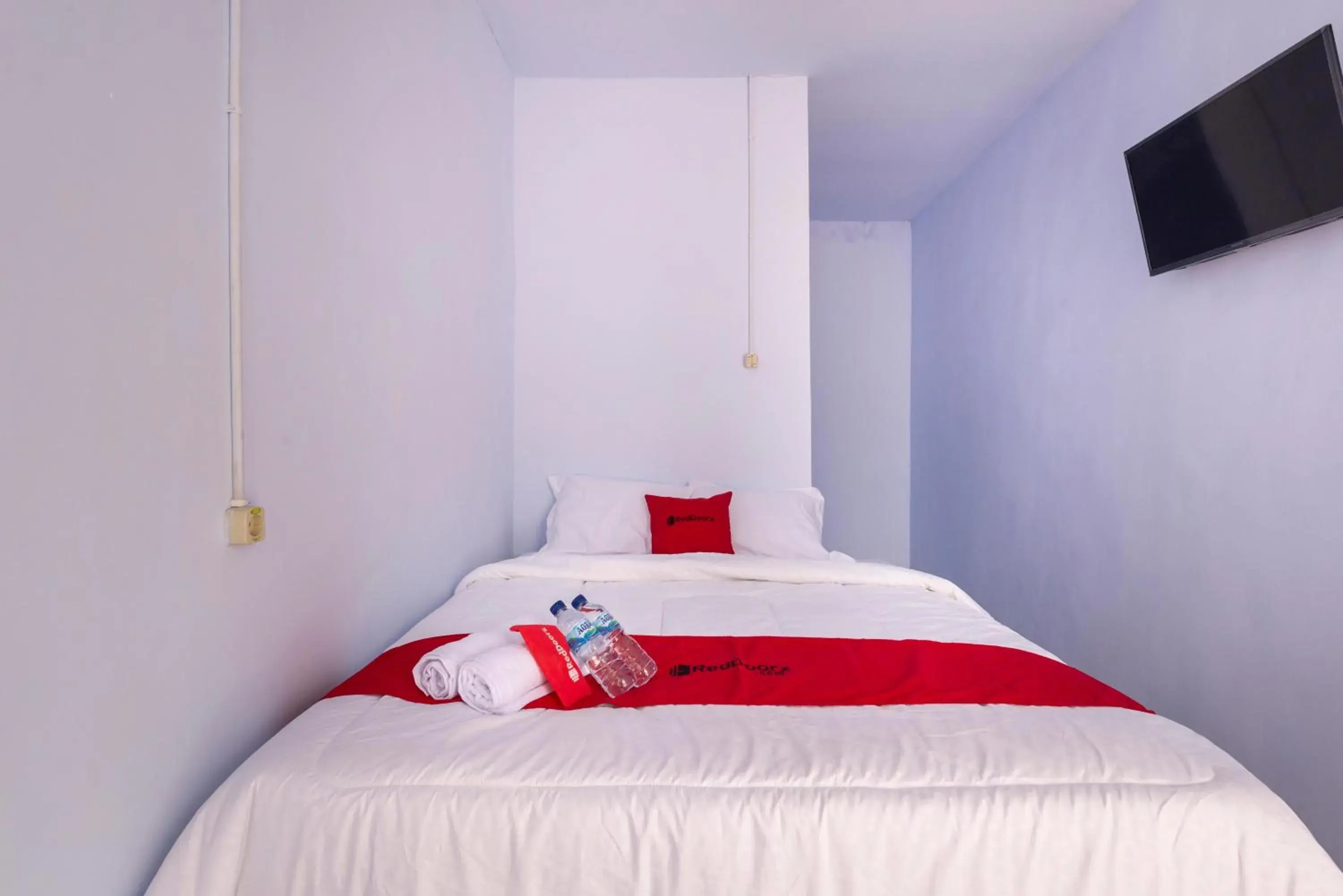 Double Room in RedDoorz Syariah @ Bondowoso City Center Double Room in RedDoorz Syariah @ Bondowoso City Center