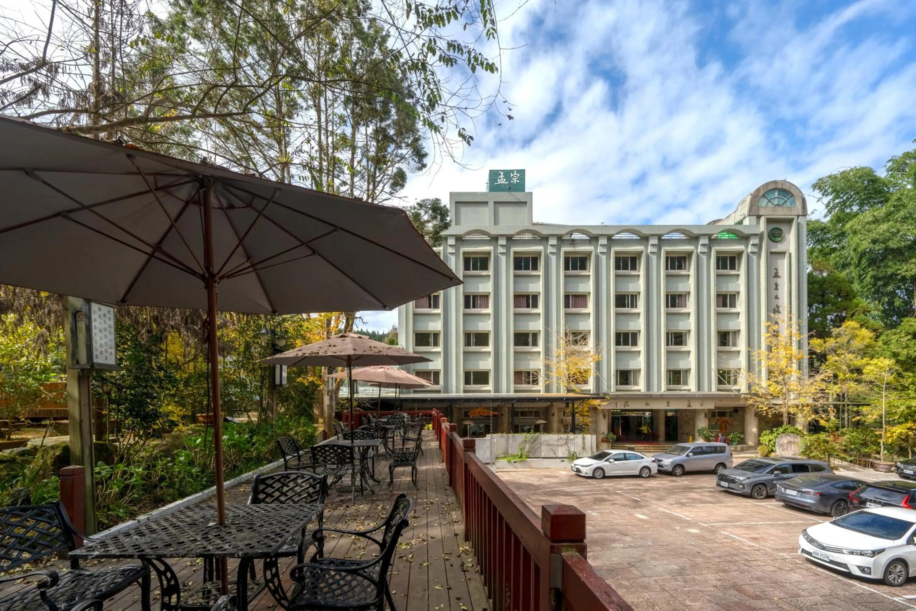 Property building in Ginkgo Hotel