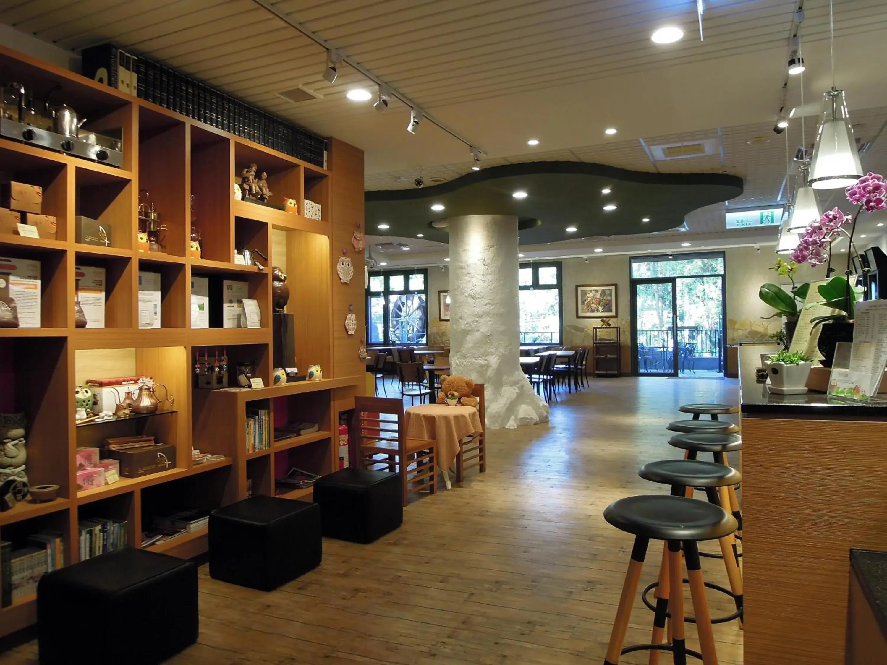 Restaurant/places to eat in Ginkgo Hotel Restaurant/places to eat in Ginkgo Hotel