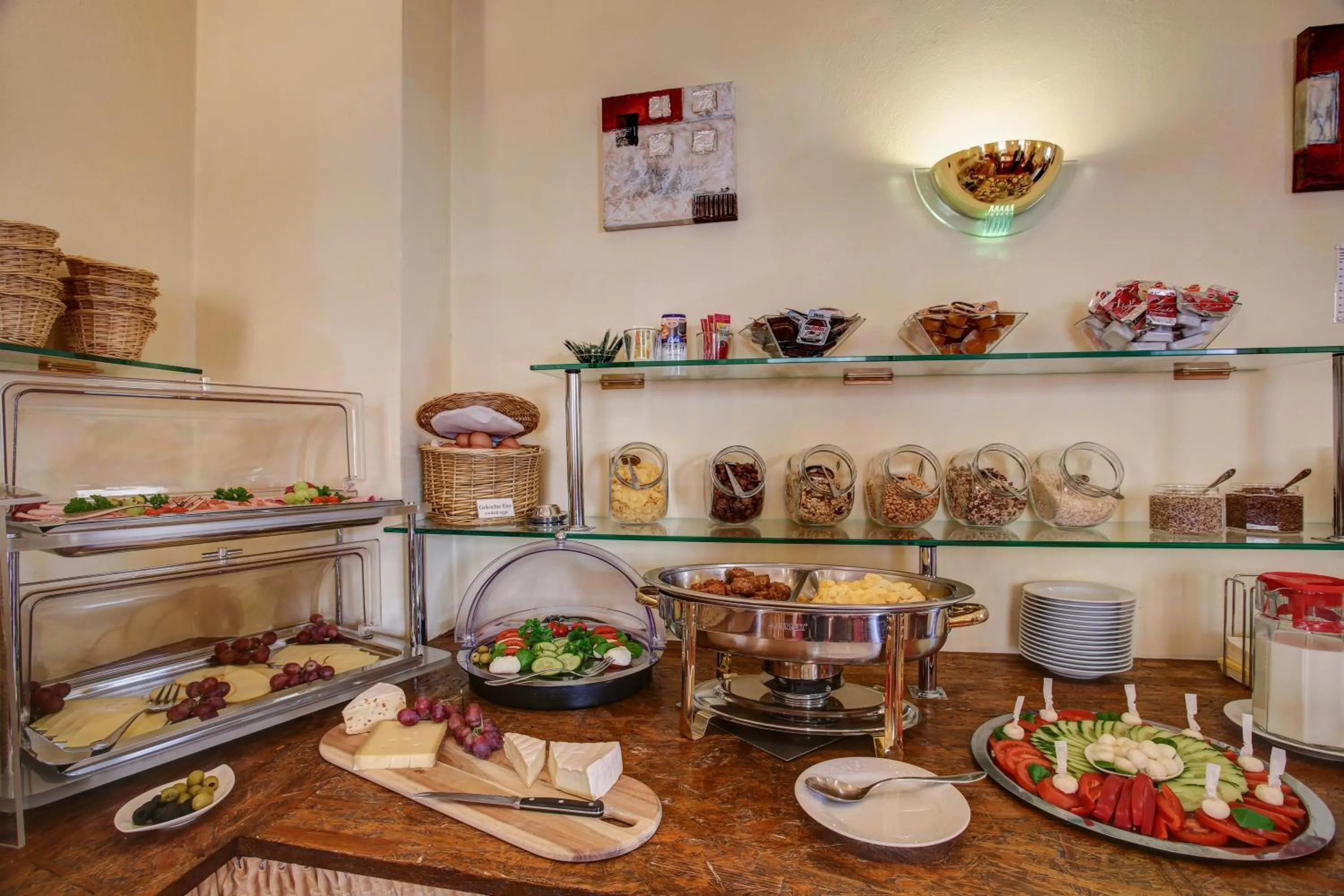 Buffet breakfast in Rhein Neckar Hotel