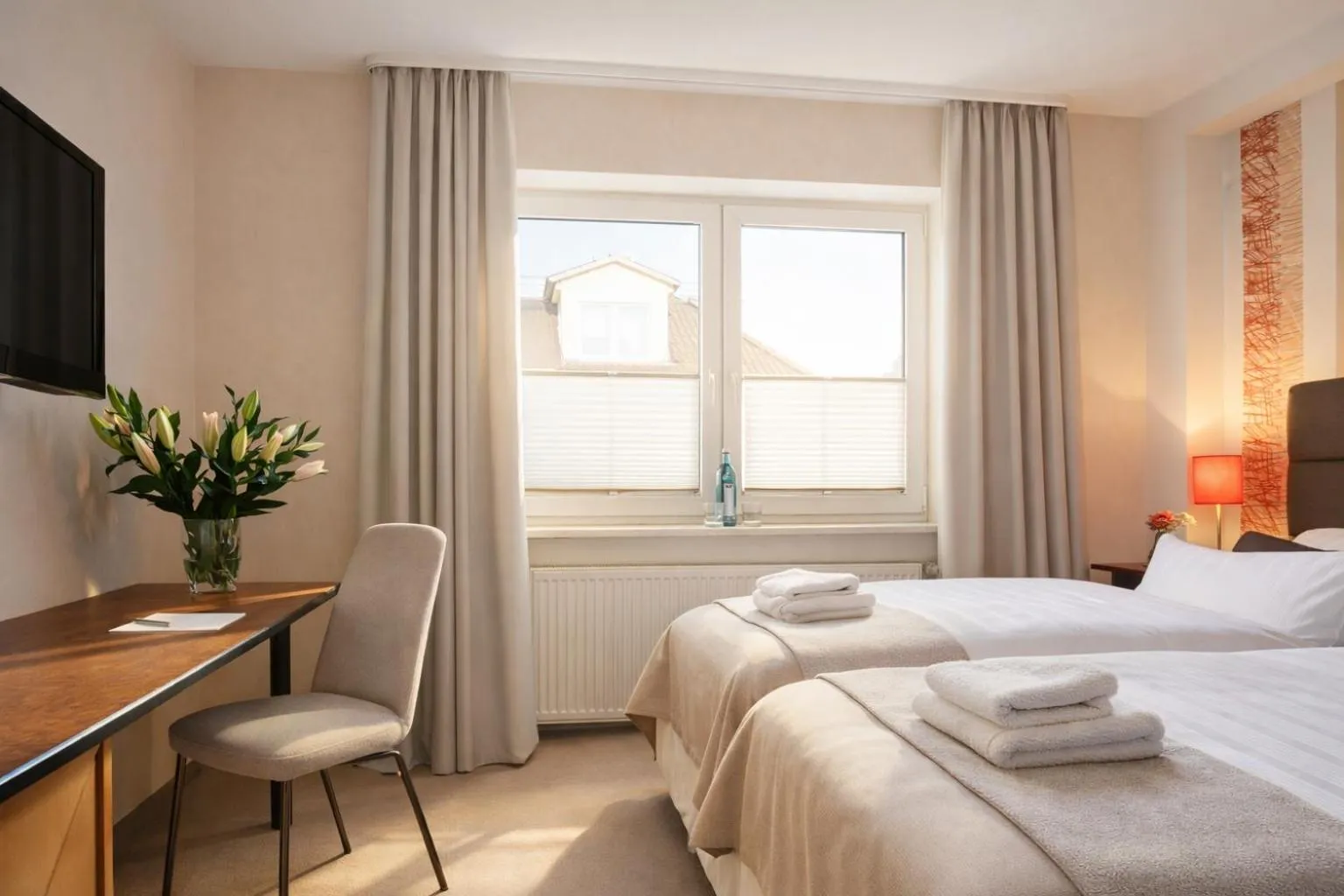 Bed in Rhein Neckar City Hotel SAP Arena 24h Self Check-in