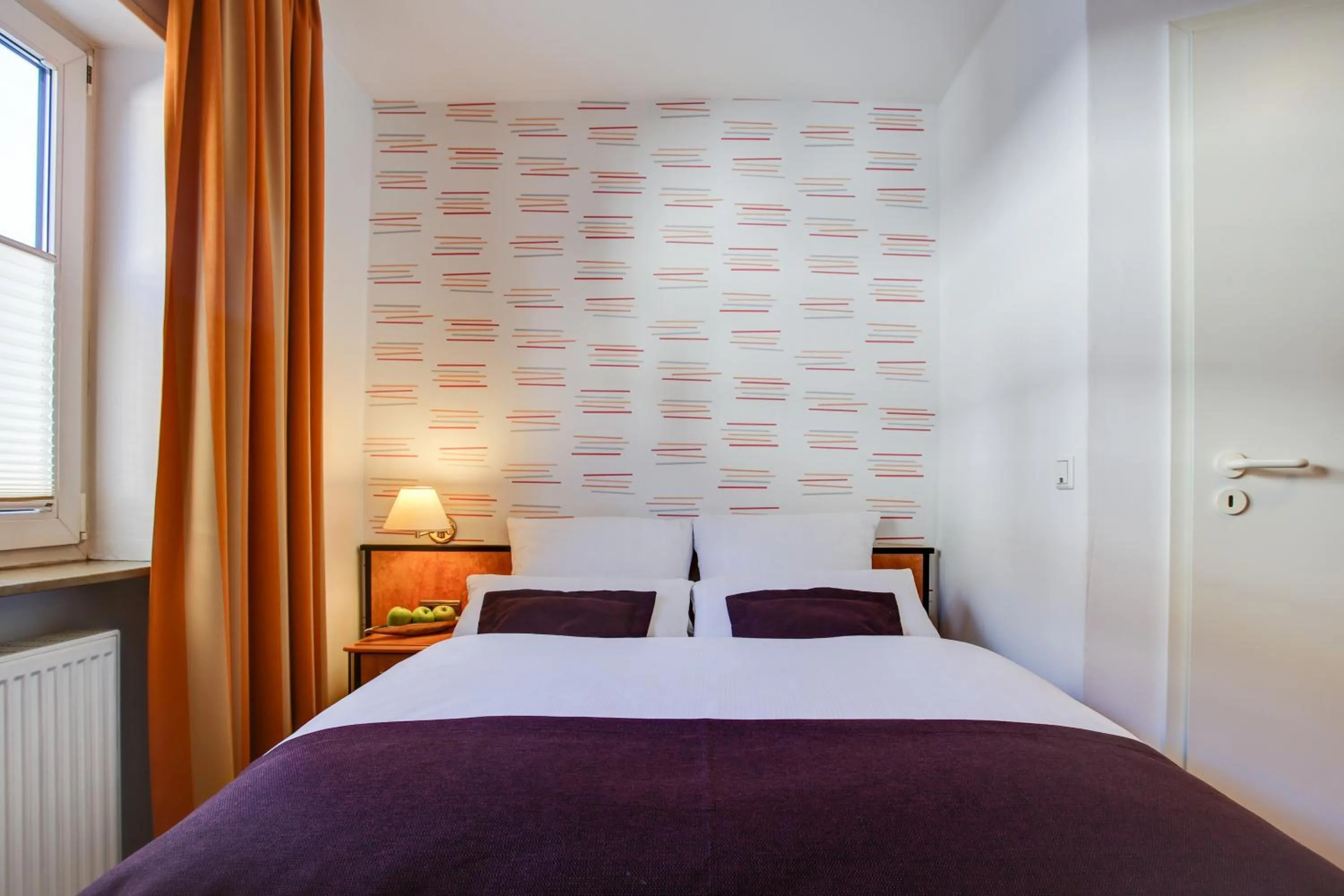 Bed in Rhein Neckar Hotel