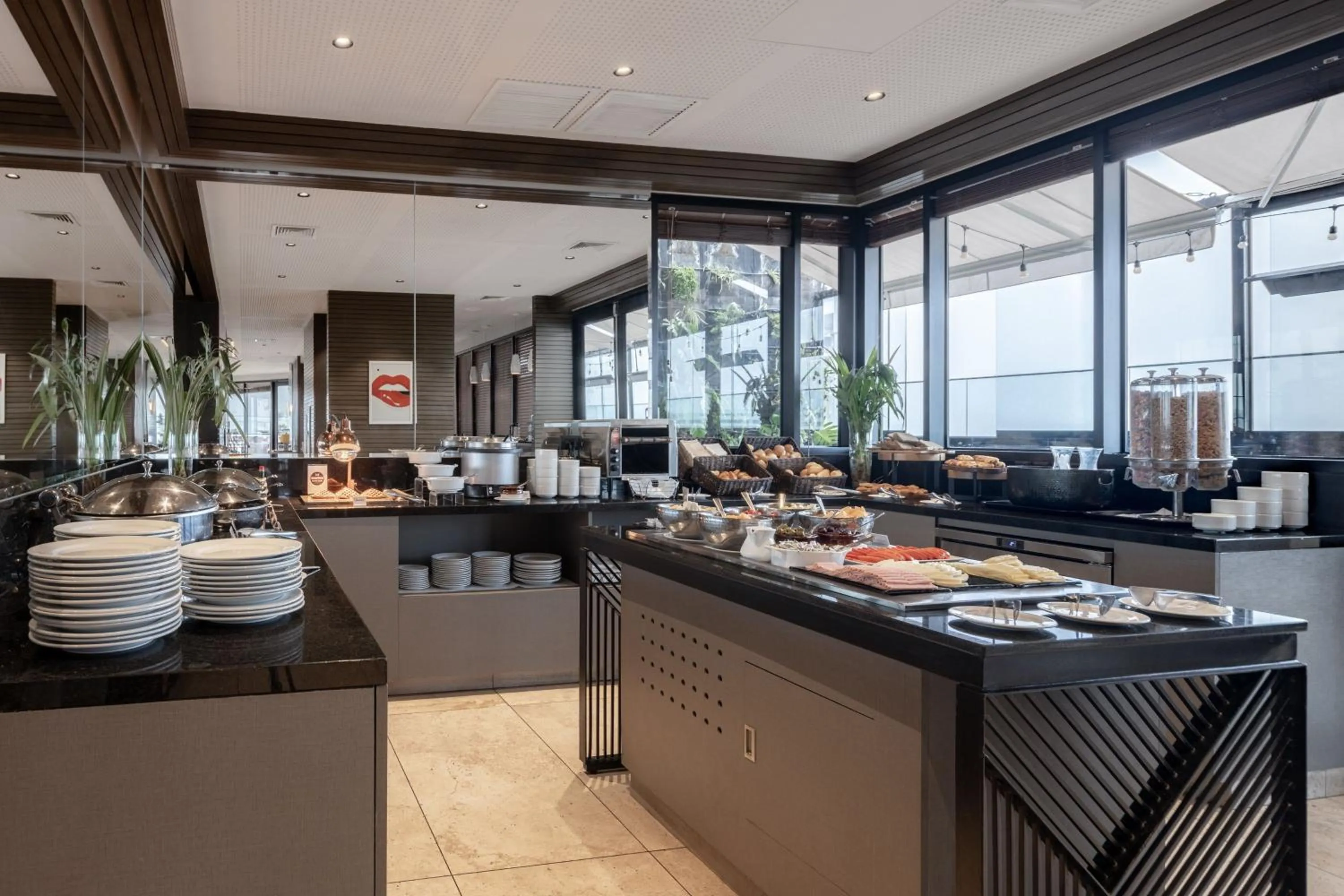 Restaurant/places to eat in Fairfield by Marriott Lima Miraflores