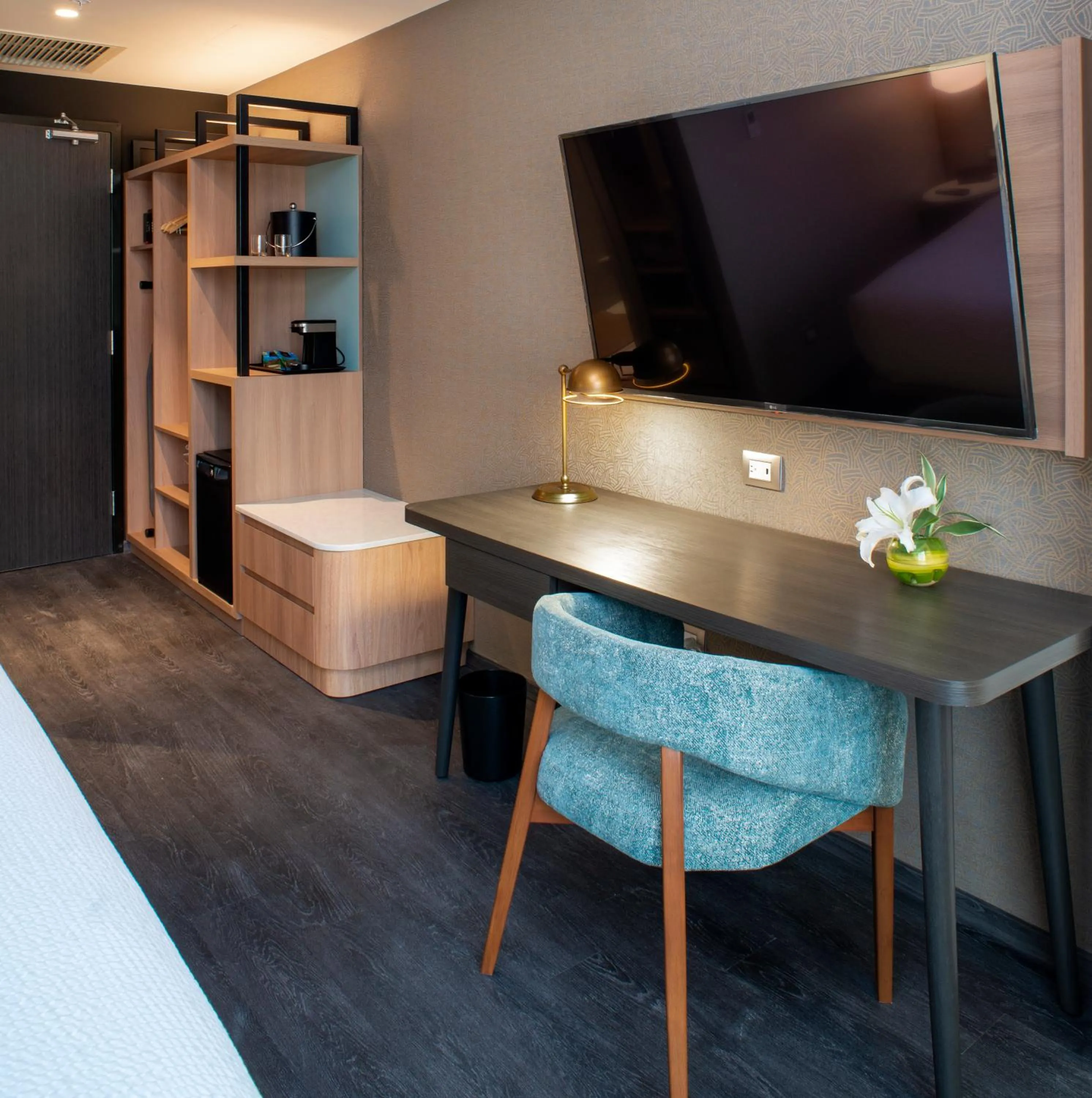 TV and multimedia in Fairfield by Marriott Lima Miraflores