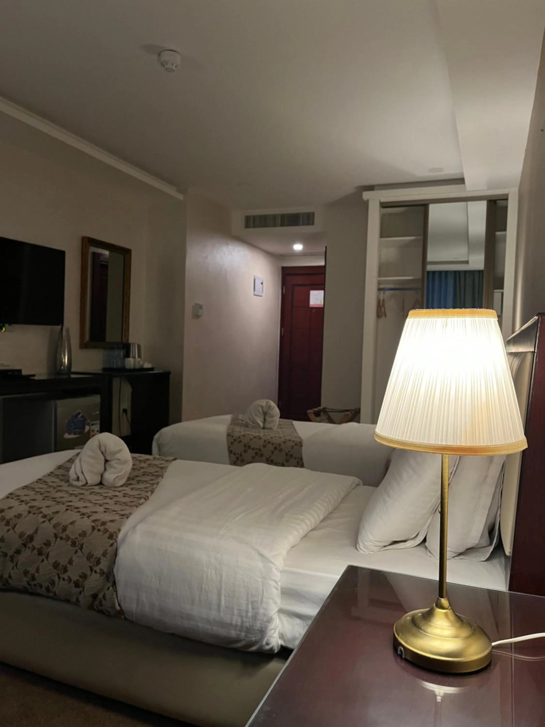 TV and multimedia, Bed in Strand Hotel Jordan