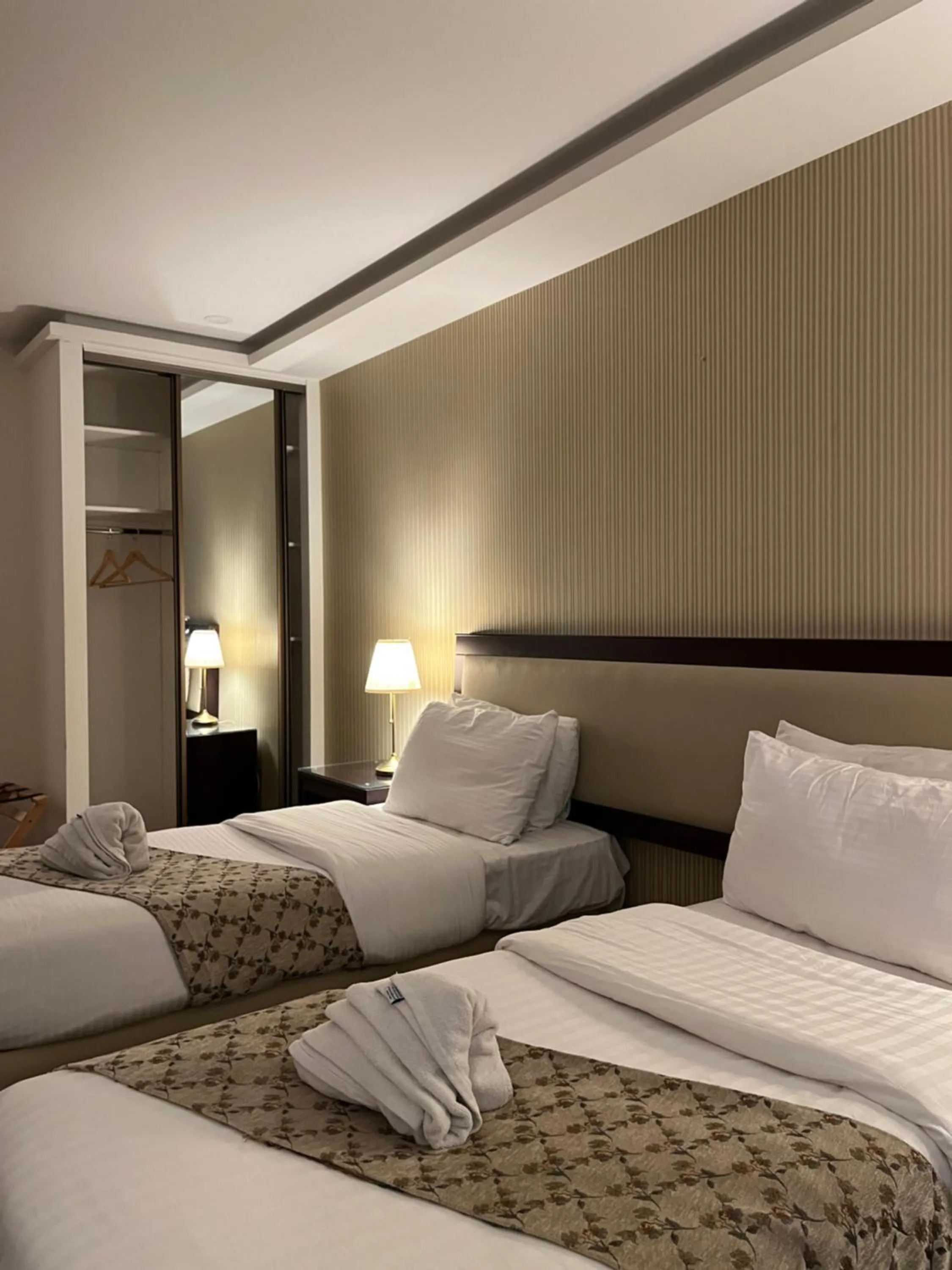 Bed in Strand Hotel Jordan
