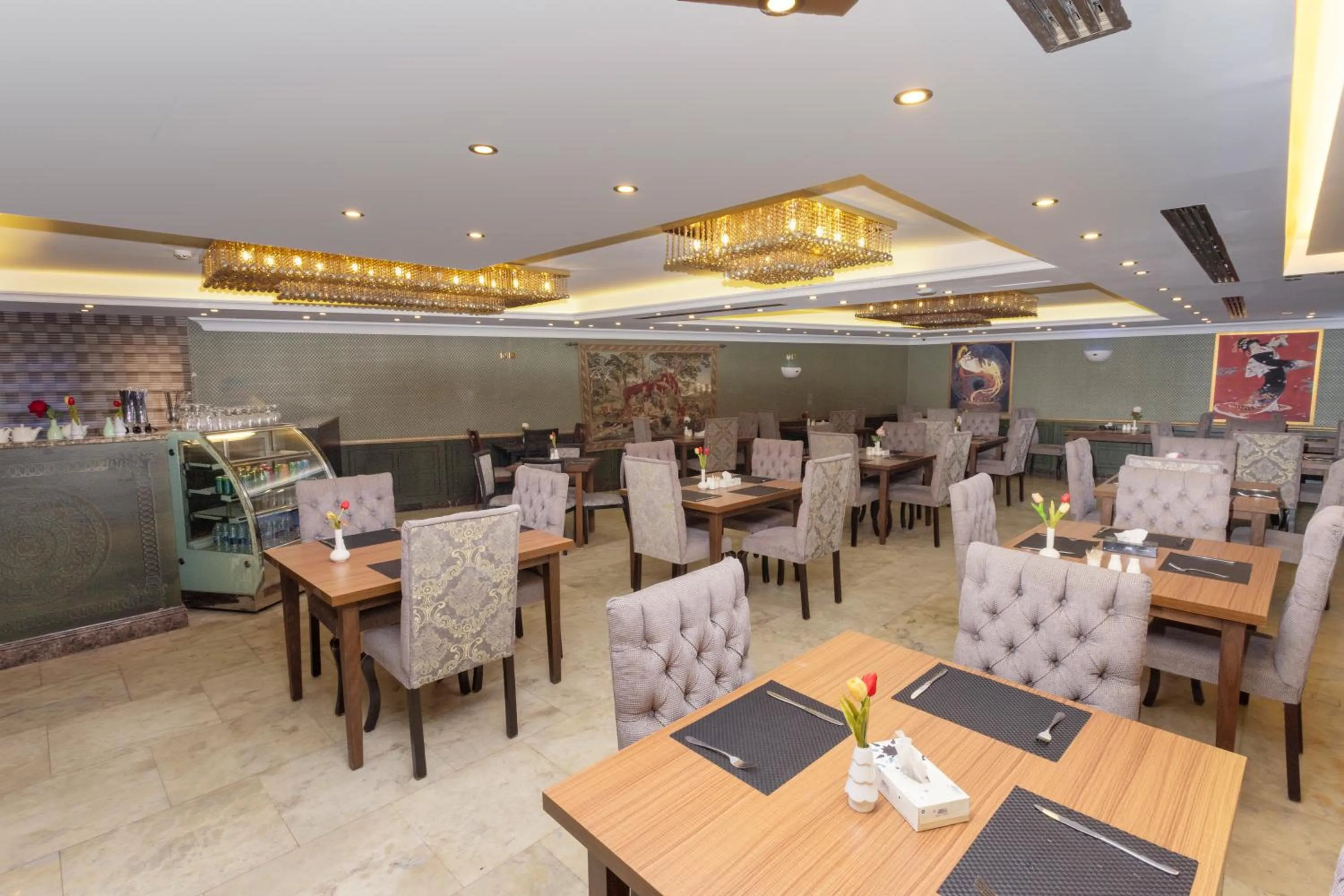 Restaurant/places to eat in Strand Hotel Jordan