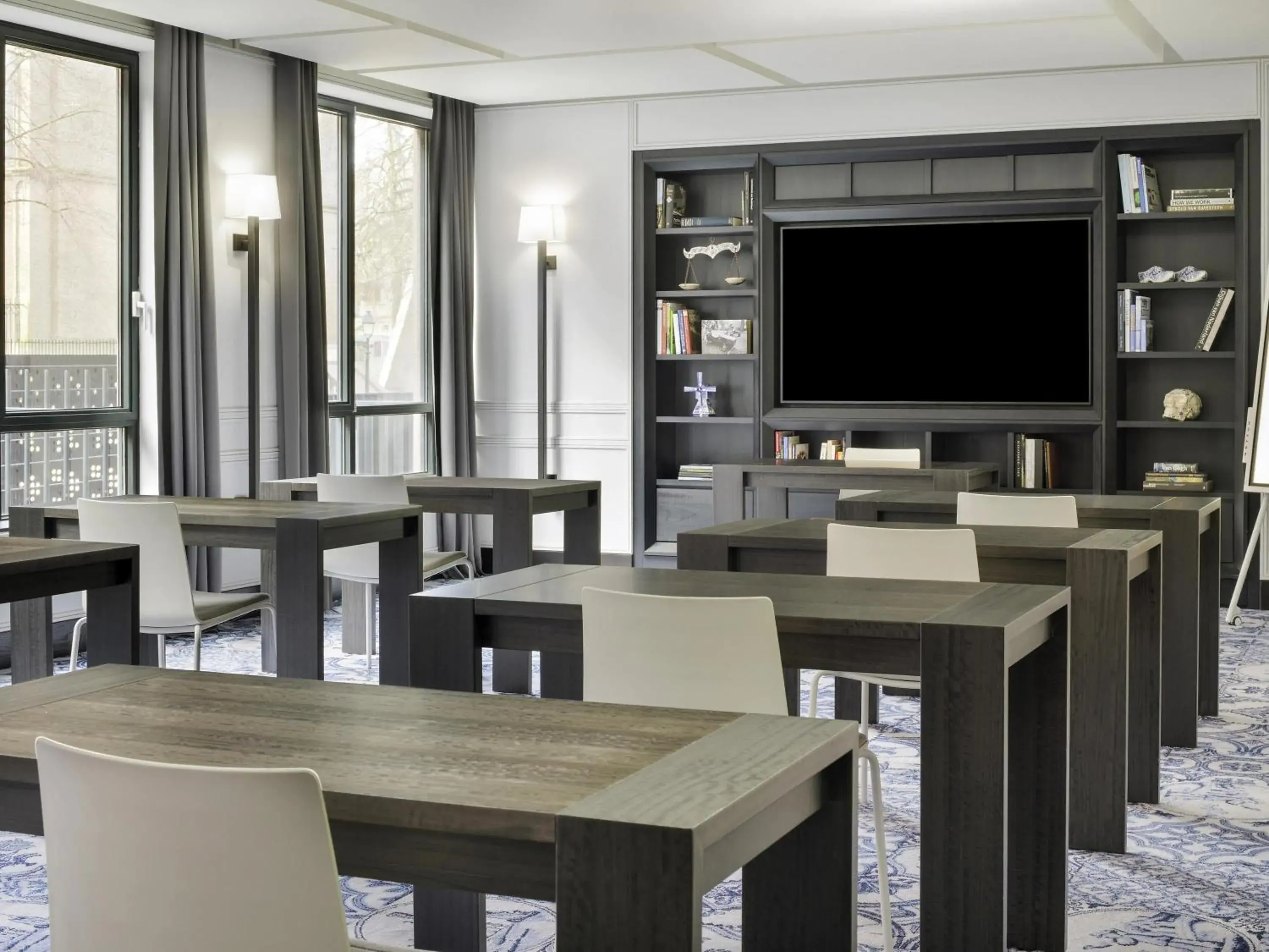 Property building in Mövenpick Hotel The Hague Property building in Mövenpick Hotel The Hague