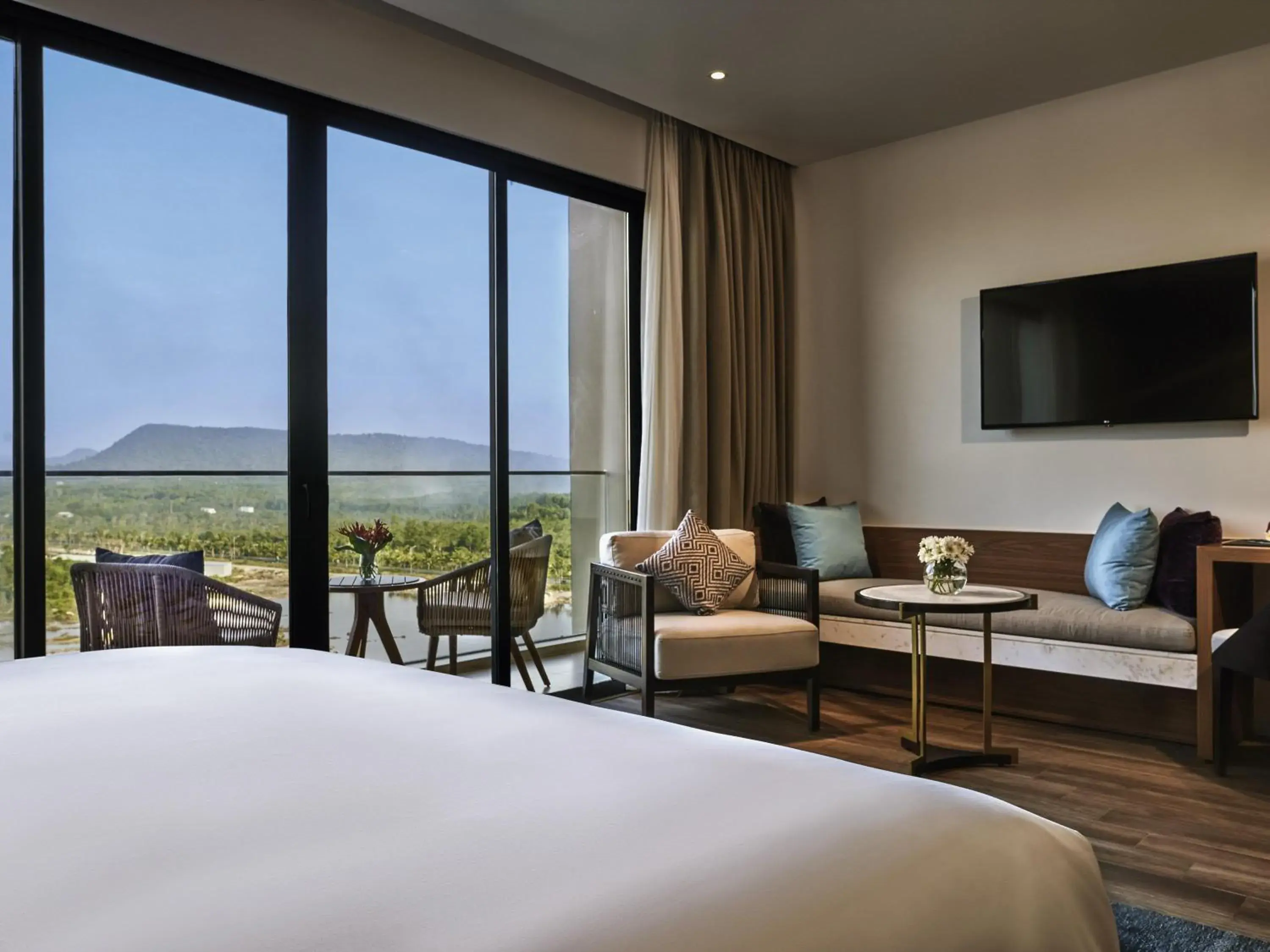 Bedroom, Bed in Mövenpick Villas & Residences Phu Quoc Bedroom, Bed in Mövenpick Villas & Residences Phu Quoc