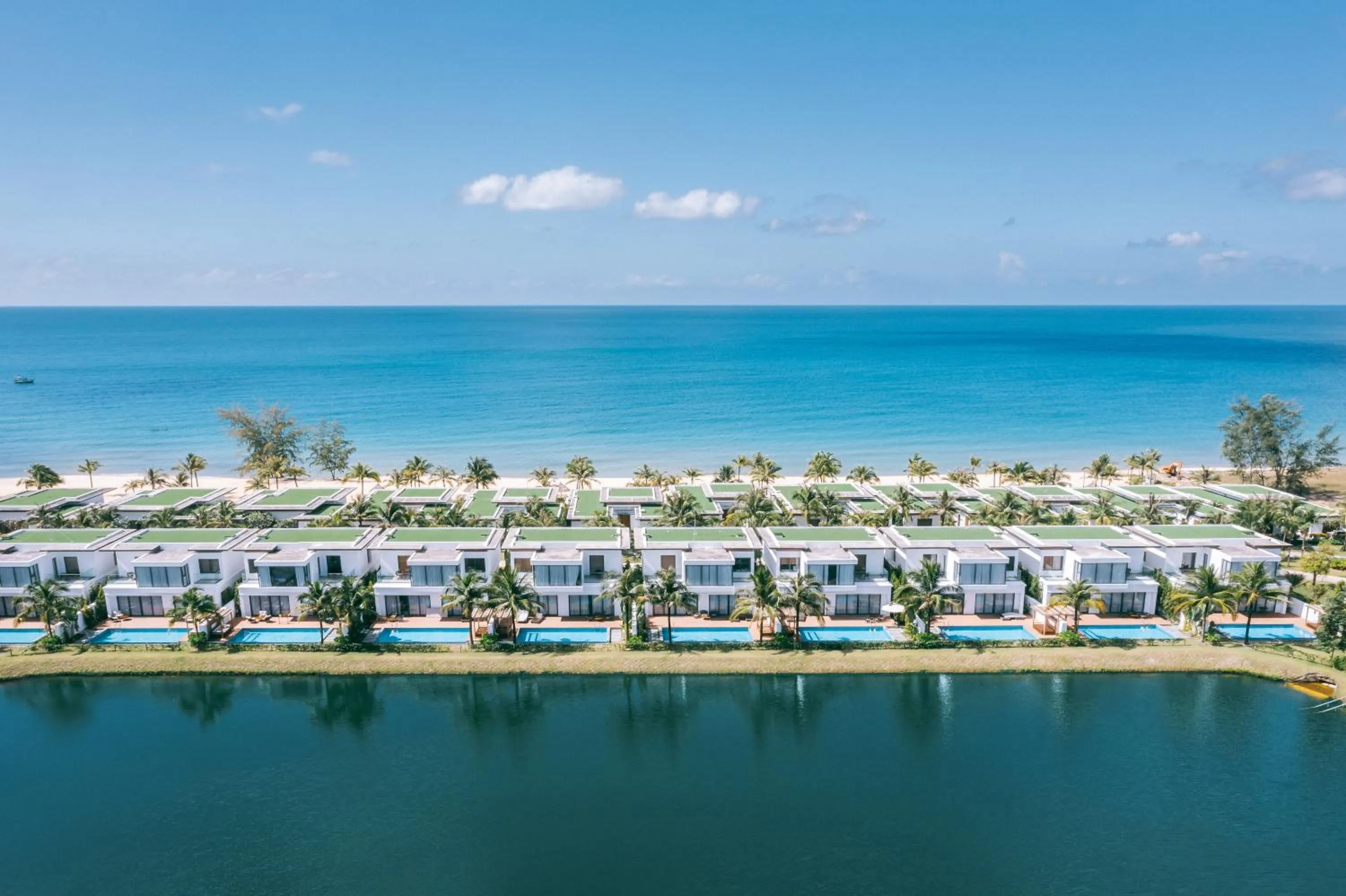 Pool view in Mövenpick Villas & Residences Phu Quoc