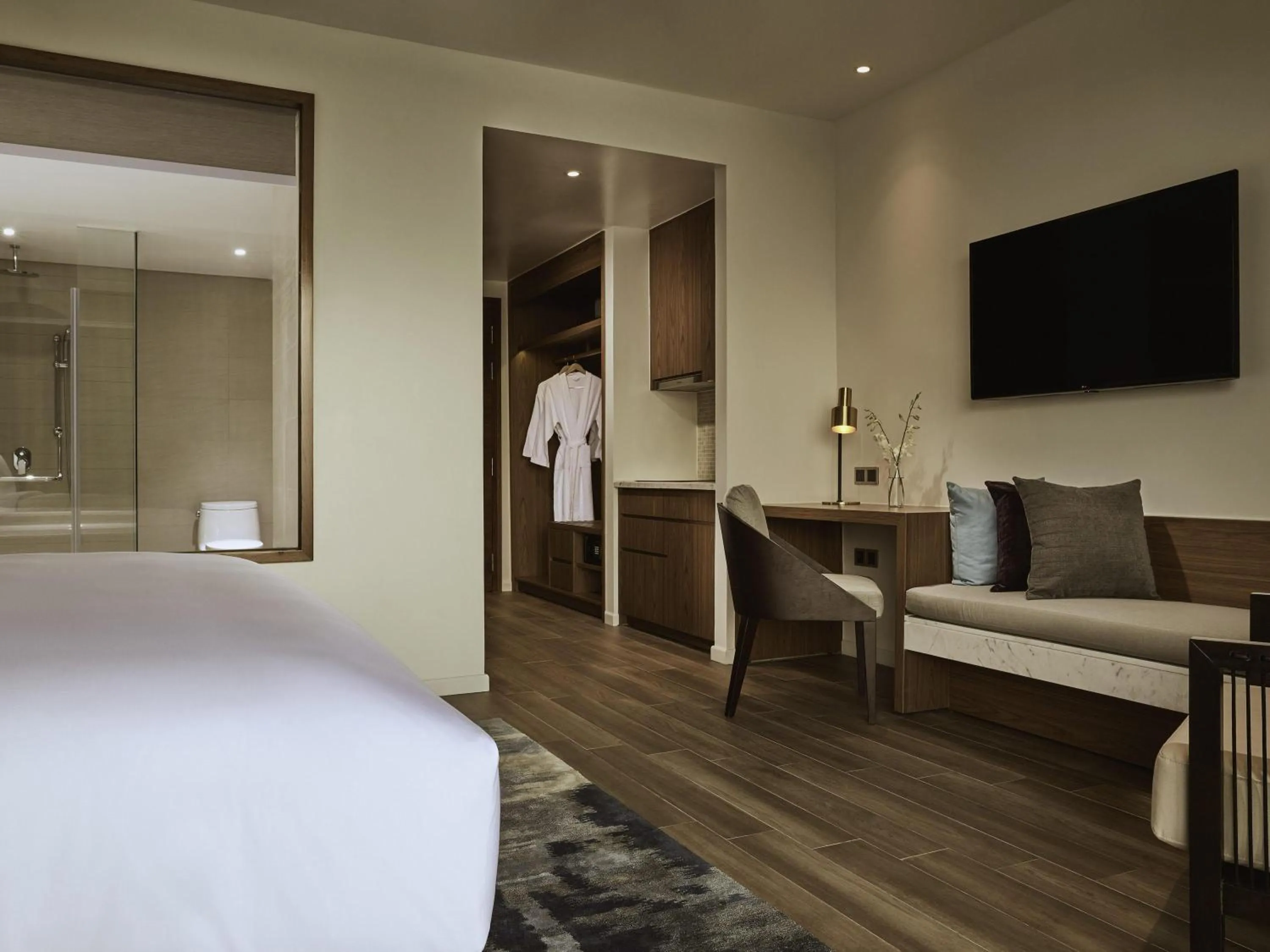 Bedroom, Bed in Mövenpick Villas & Residences Phu Quoc
