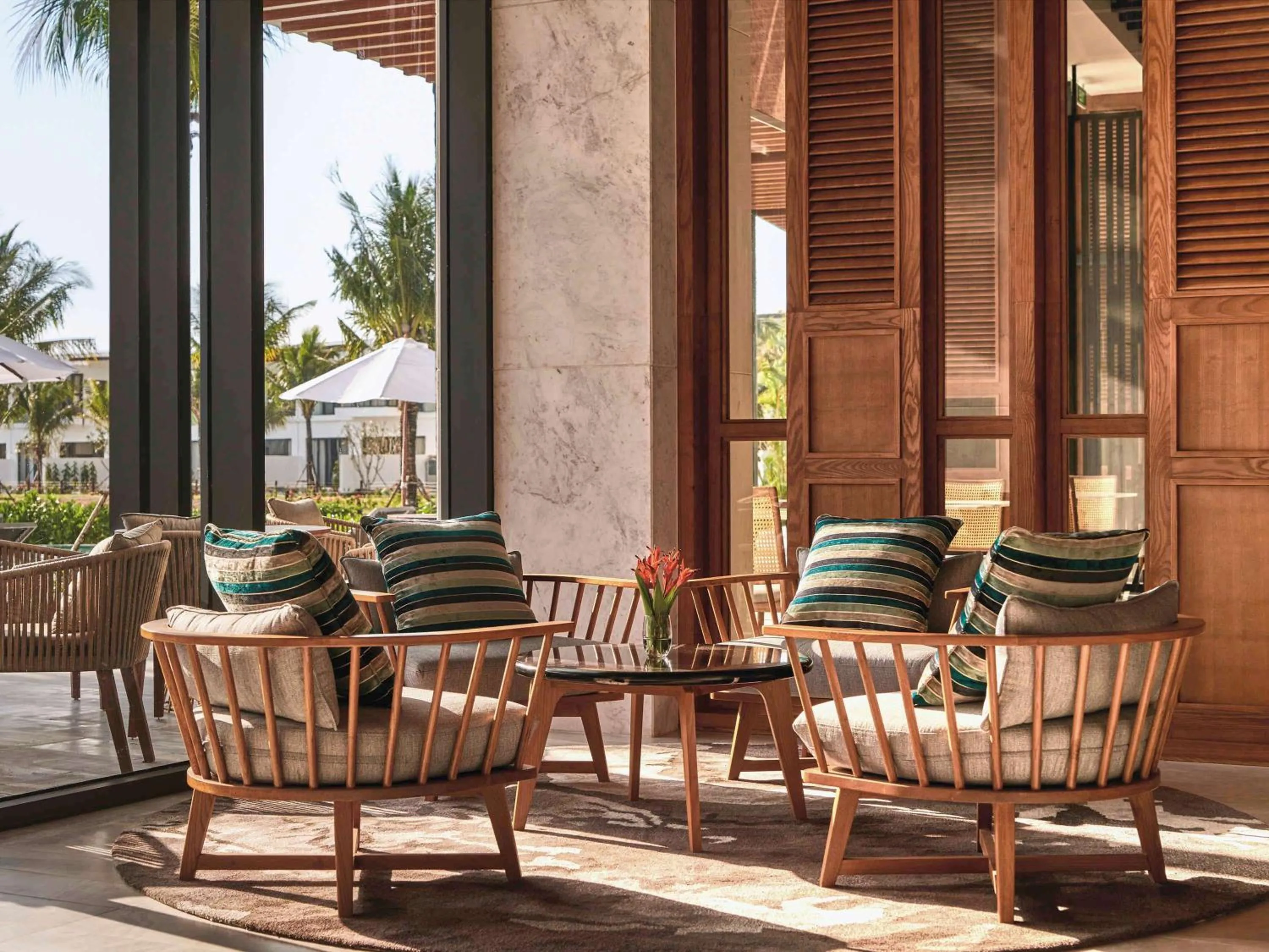 Lounge or bar in Mövenpick Villas & Residences Phu Quoc