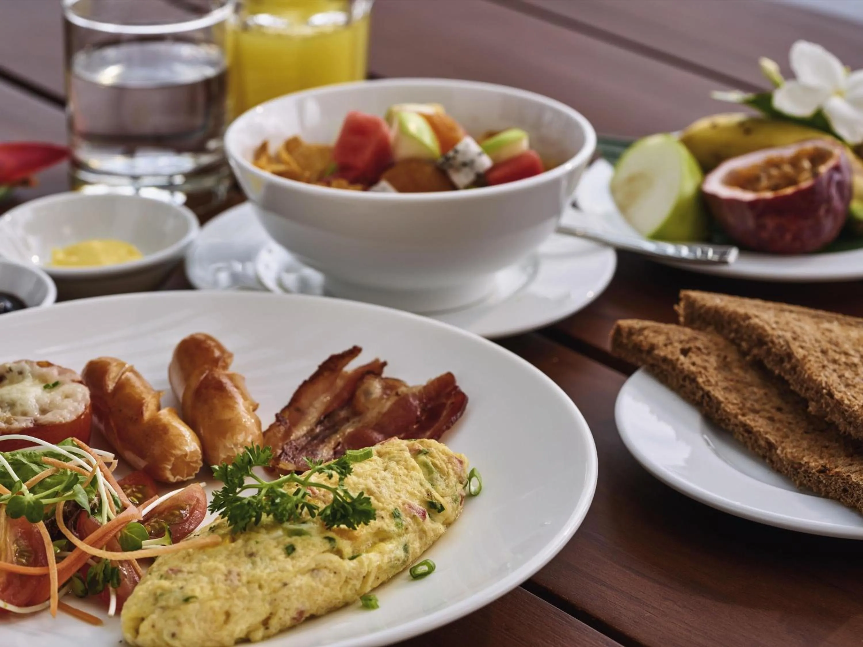 Restaurant/places to eat in Mövenpick Villas & Residences Phu Quoc