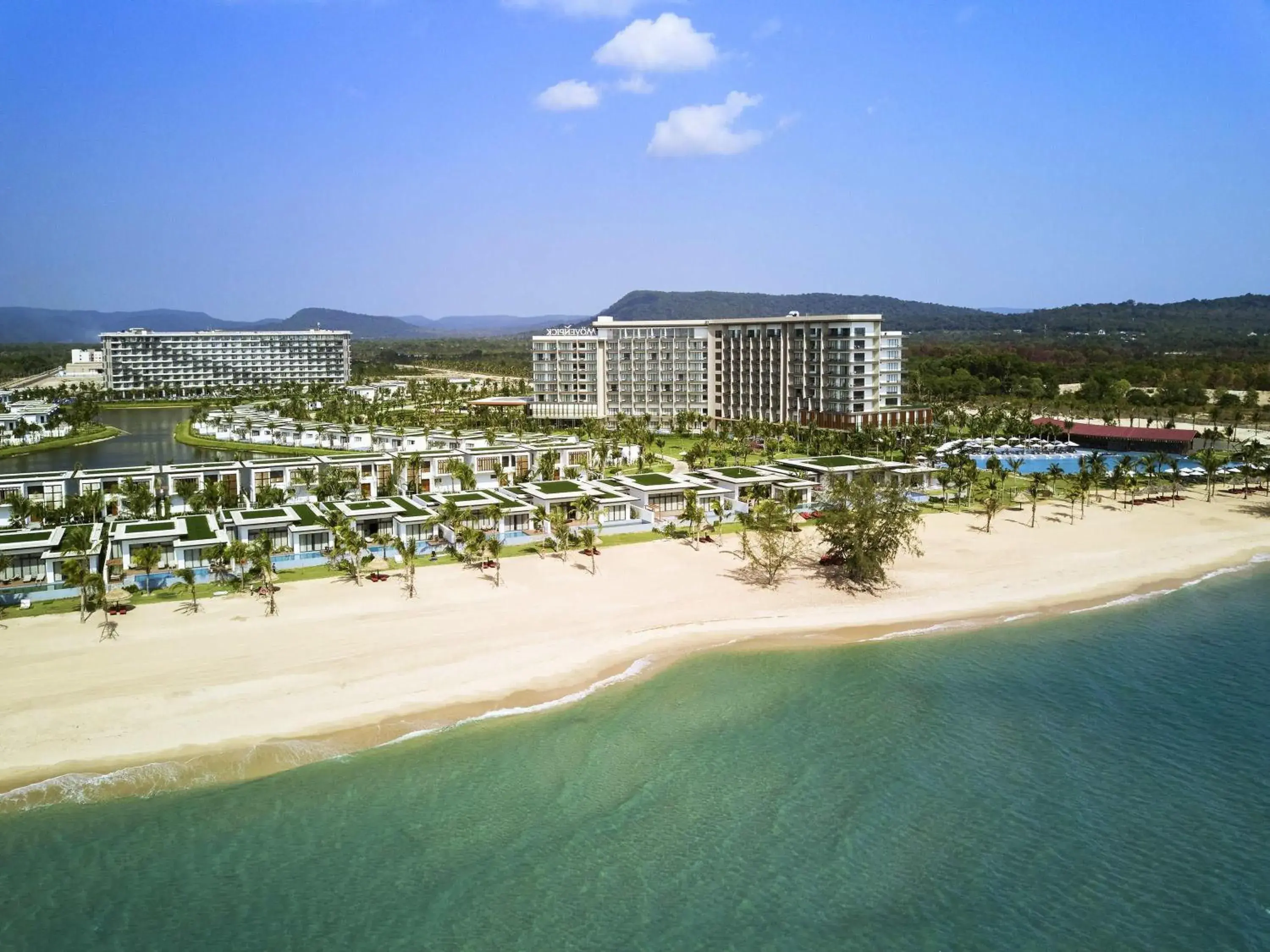 Property building in Mövenpick Villas & Residences Phu Quoc Property building in Mövenpick Villas & Residences Phu Quoc