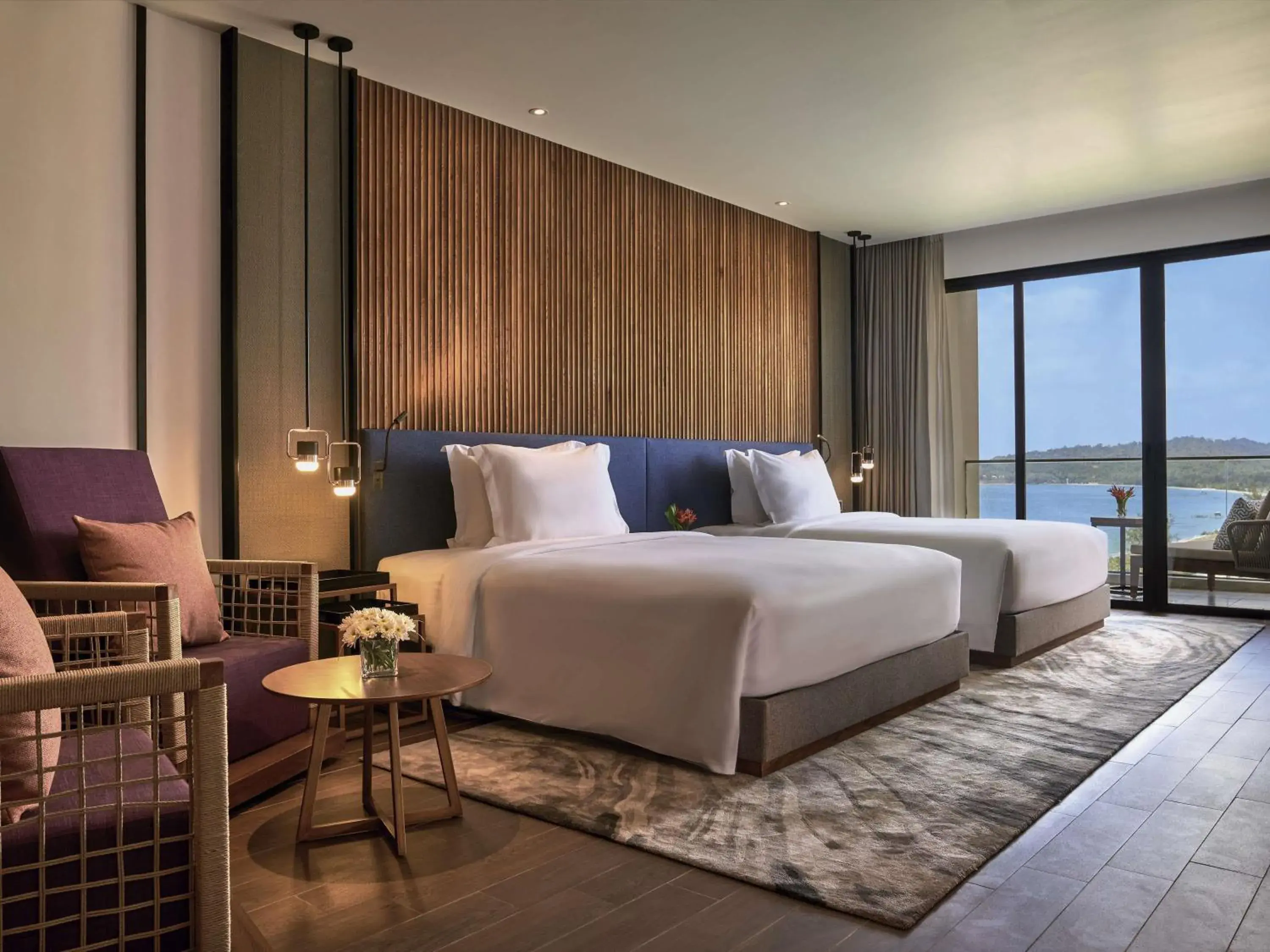 Bedroom, Bed in Mövenpick Resort Waverly Phu Quoc Bedroom, Bed in Mövenpick Resort Waverly Phu Quoc