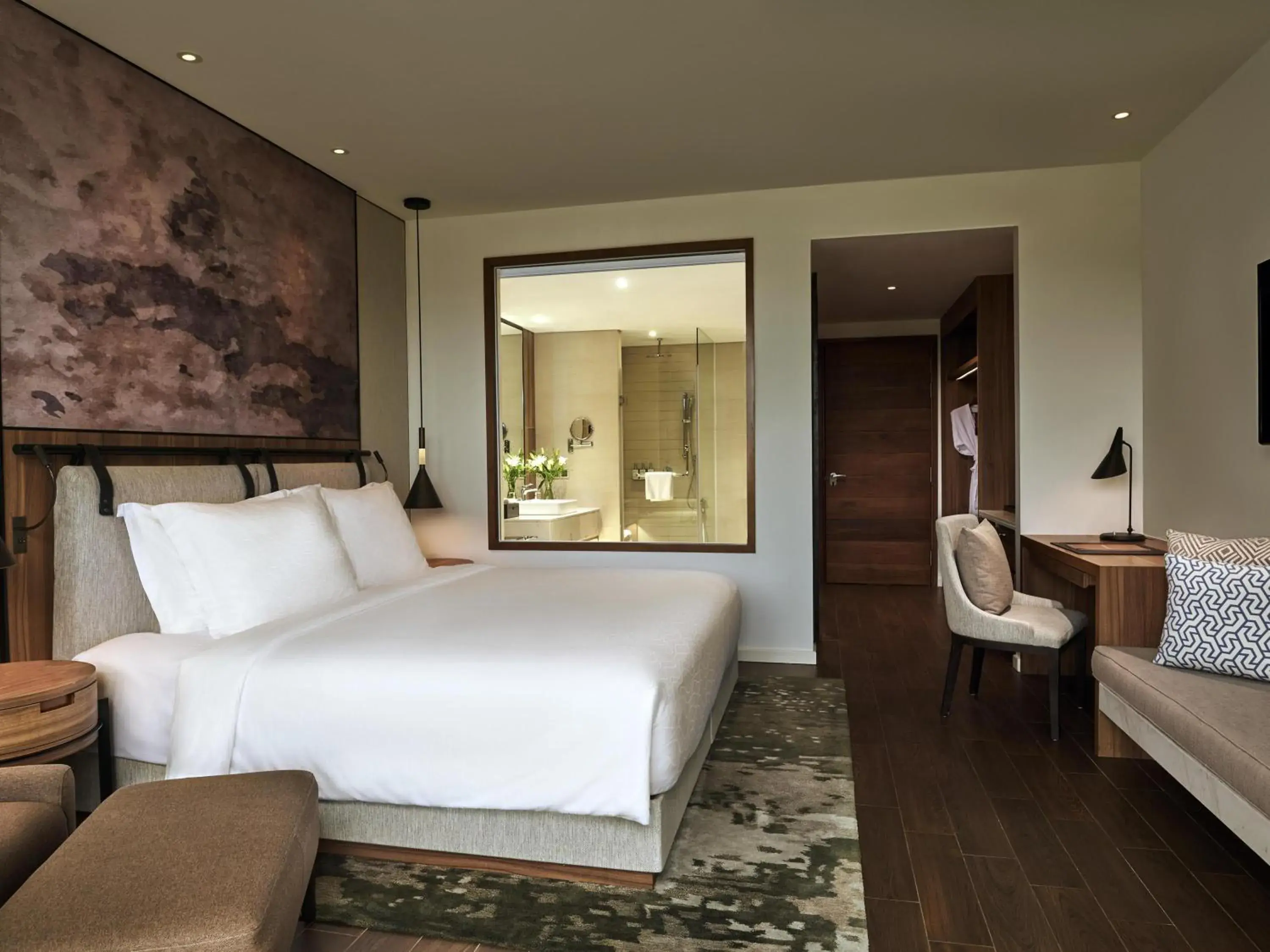 Bedroom, Bed in Mövenpick Resort Waverly Phu Quoc Bedroom, Bed in Mövenpick Resort Waverly Phu Quoc