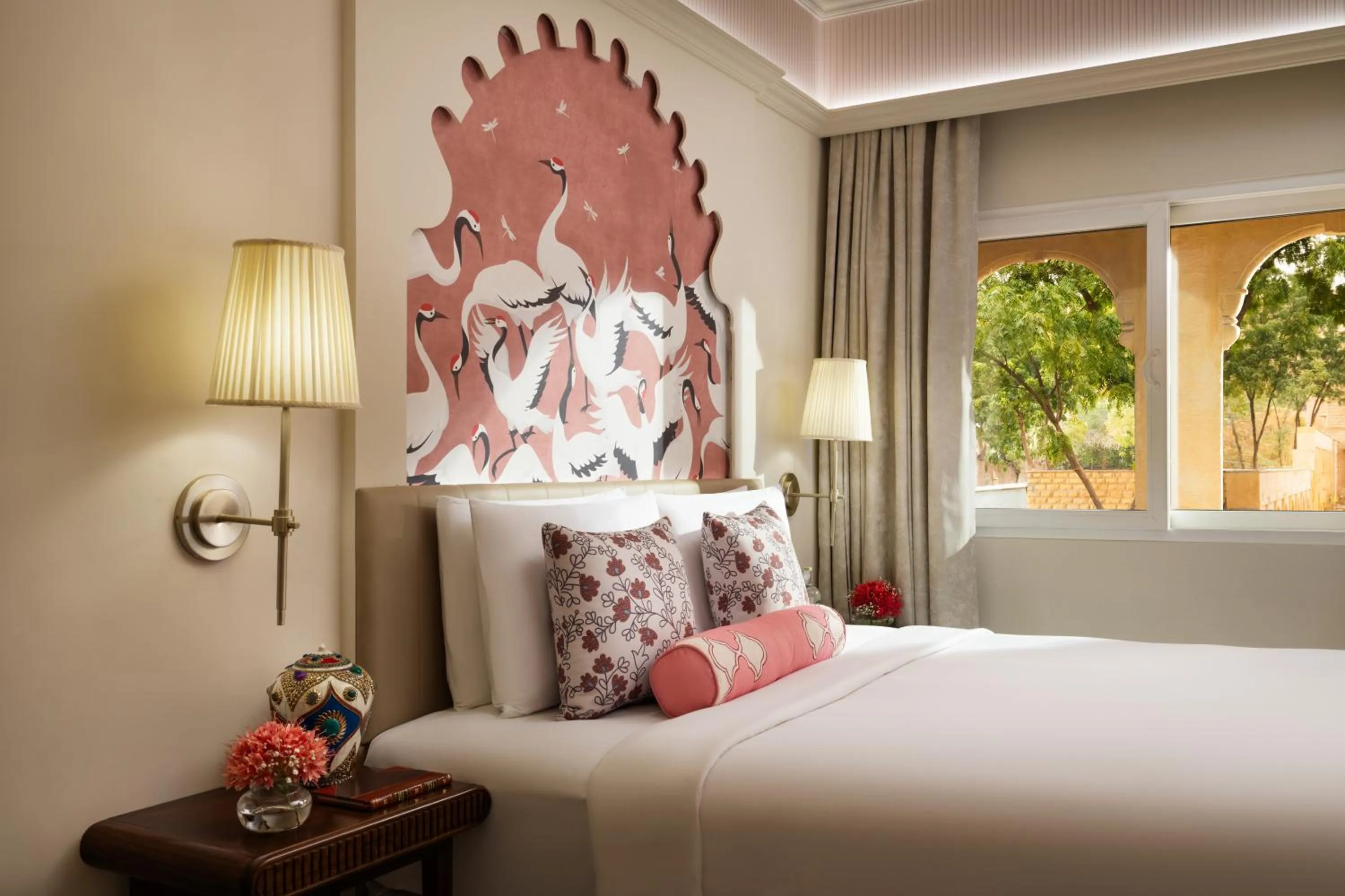 Bed in Taj Gorbandh Palace, Jaisalmer