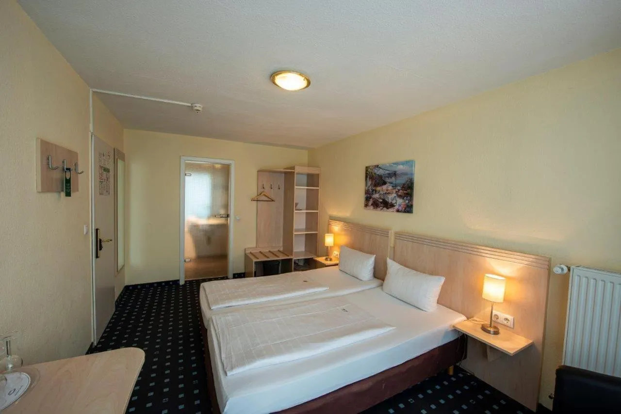 Bedroom, Bed in PANORAMA HOTEL in Neustadt an der Weinstraße