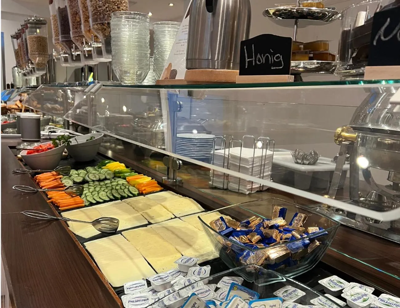 Breakfast in PANORAMA HOTEL in Neustadt an der Weinstraße