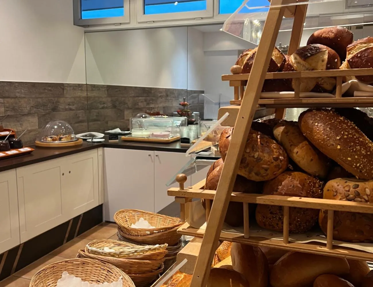 Breakfast in PANORAMA HOTEL in Neustadt an der Weinstraße