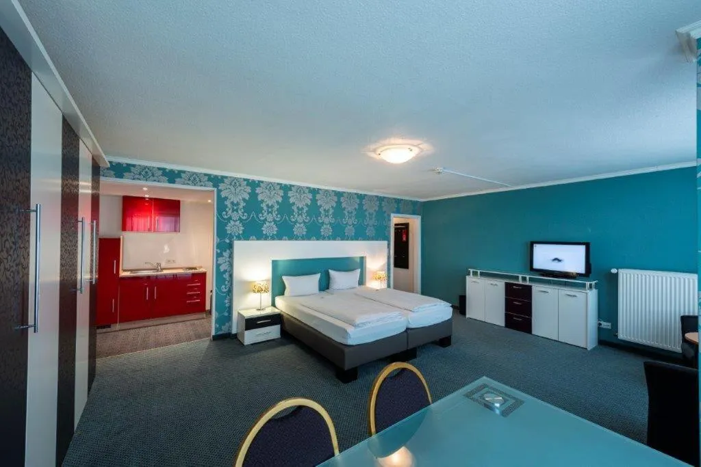 Bed in PANORAMA HOTEL in Neustadt an der Weinstraße