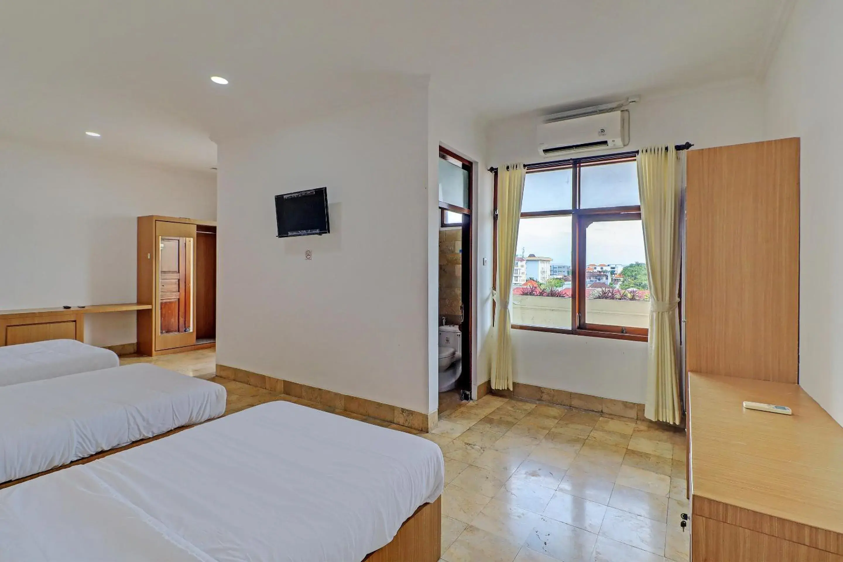 Bedroom, Bed in Guest House Simalem
