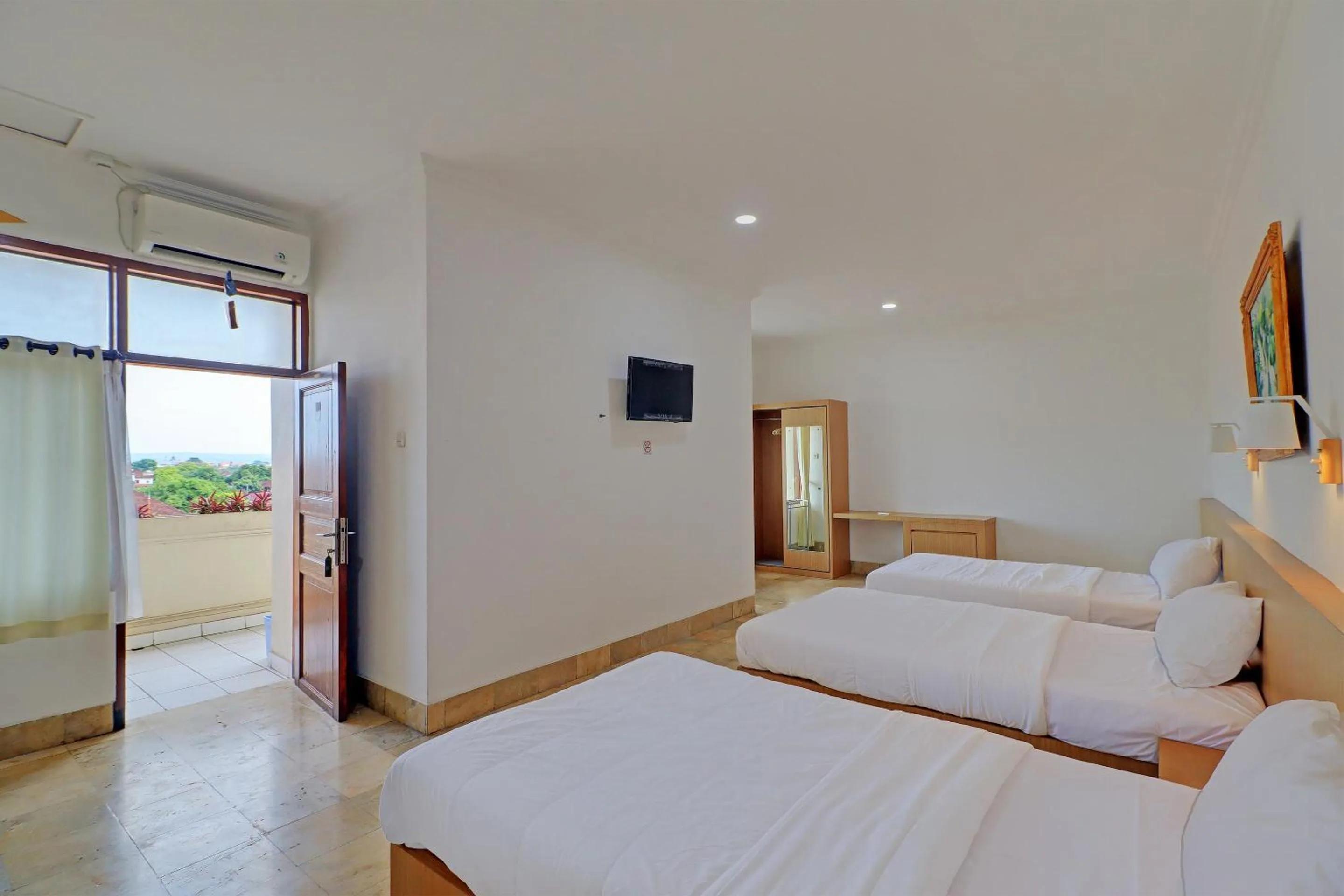 Bedroom, Bed in Guest House Simalem