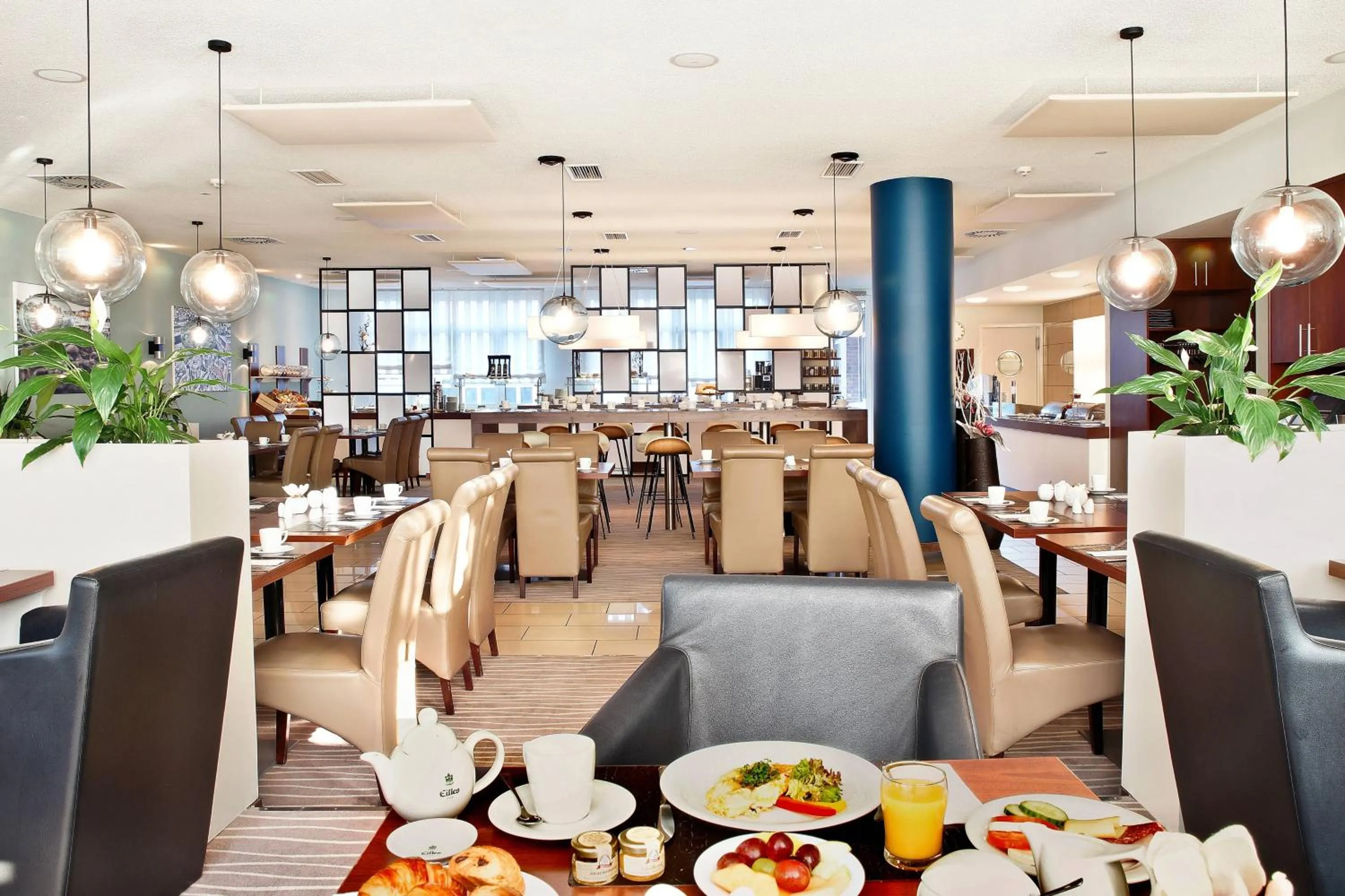 Restaurant/places to eat in Courtyard by Marriott Dresden