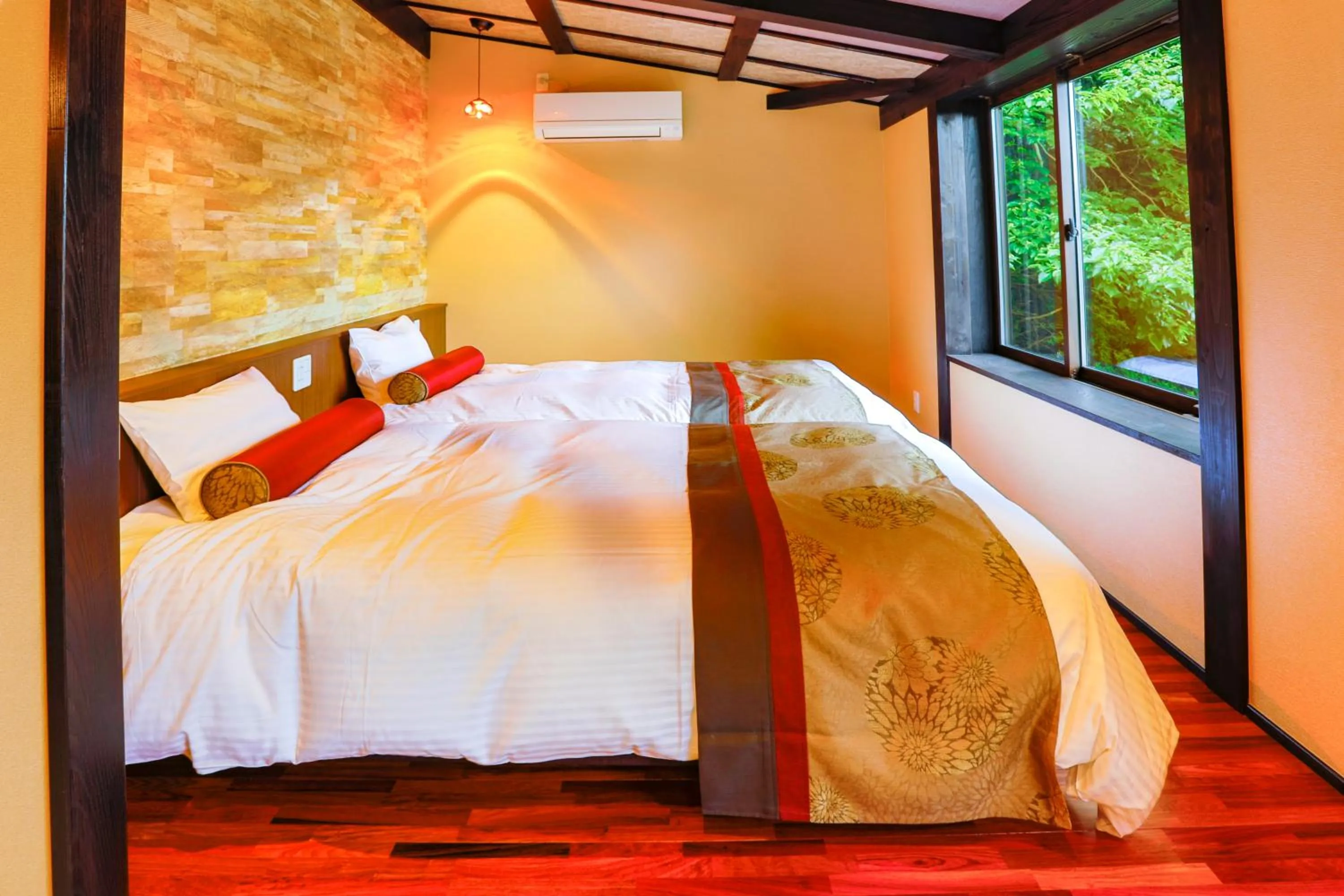 Bed in Kinosaki Tenboen