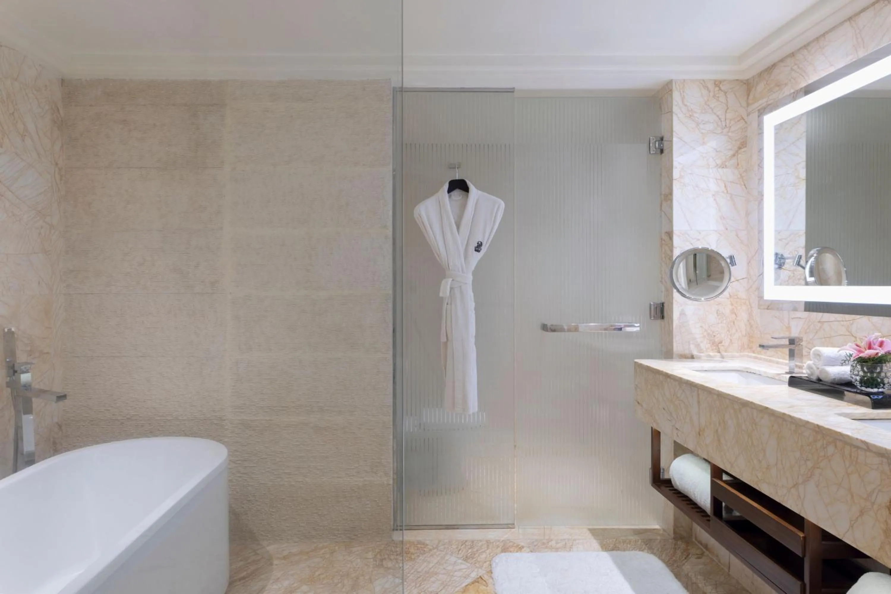 Bathroom in The Ritz-Carlton, Bangalore