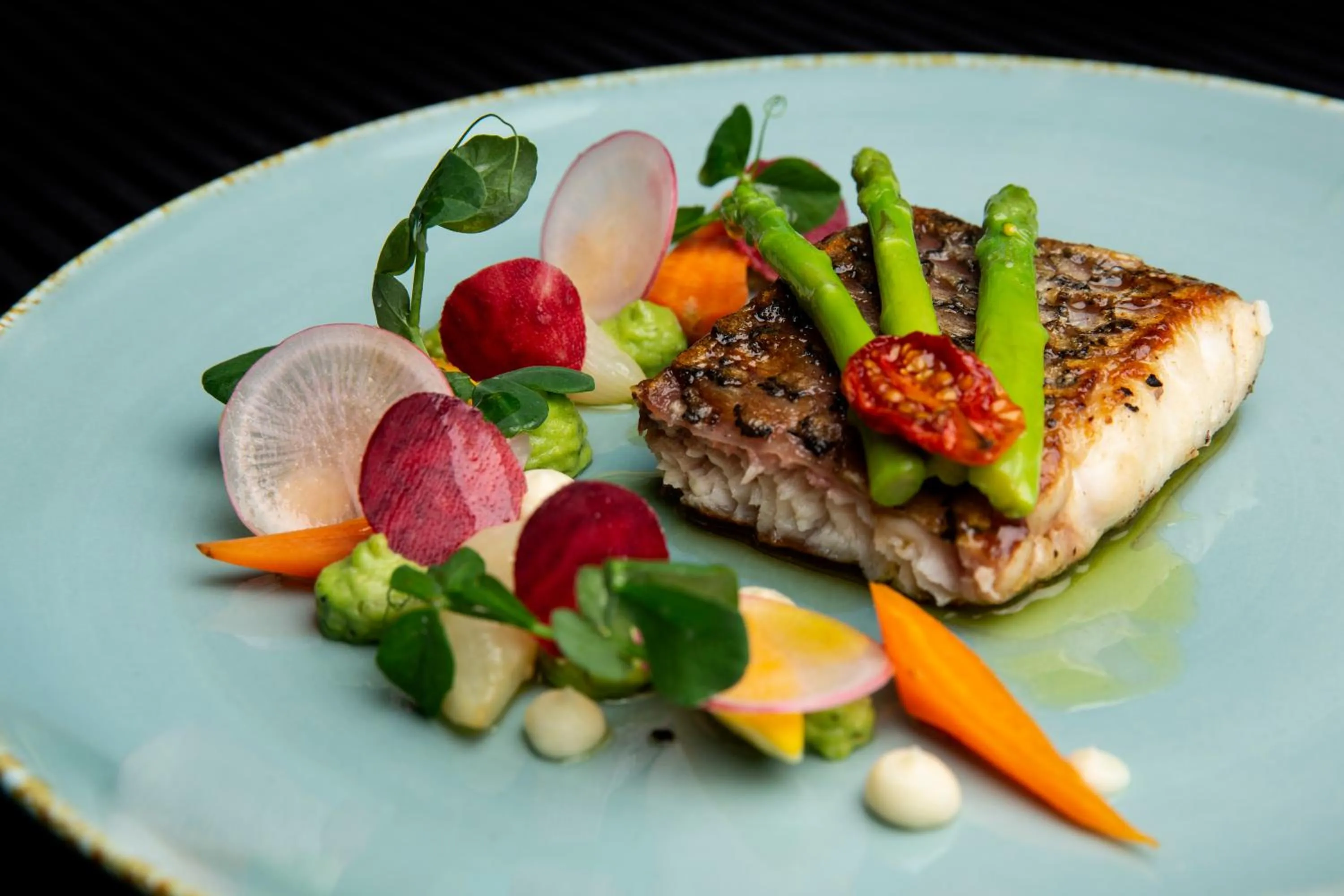 Restaurant/places to eat in The Ritz-Carlton, Bangalore