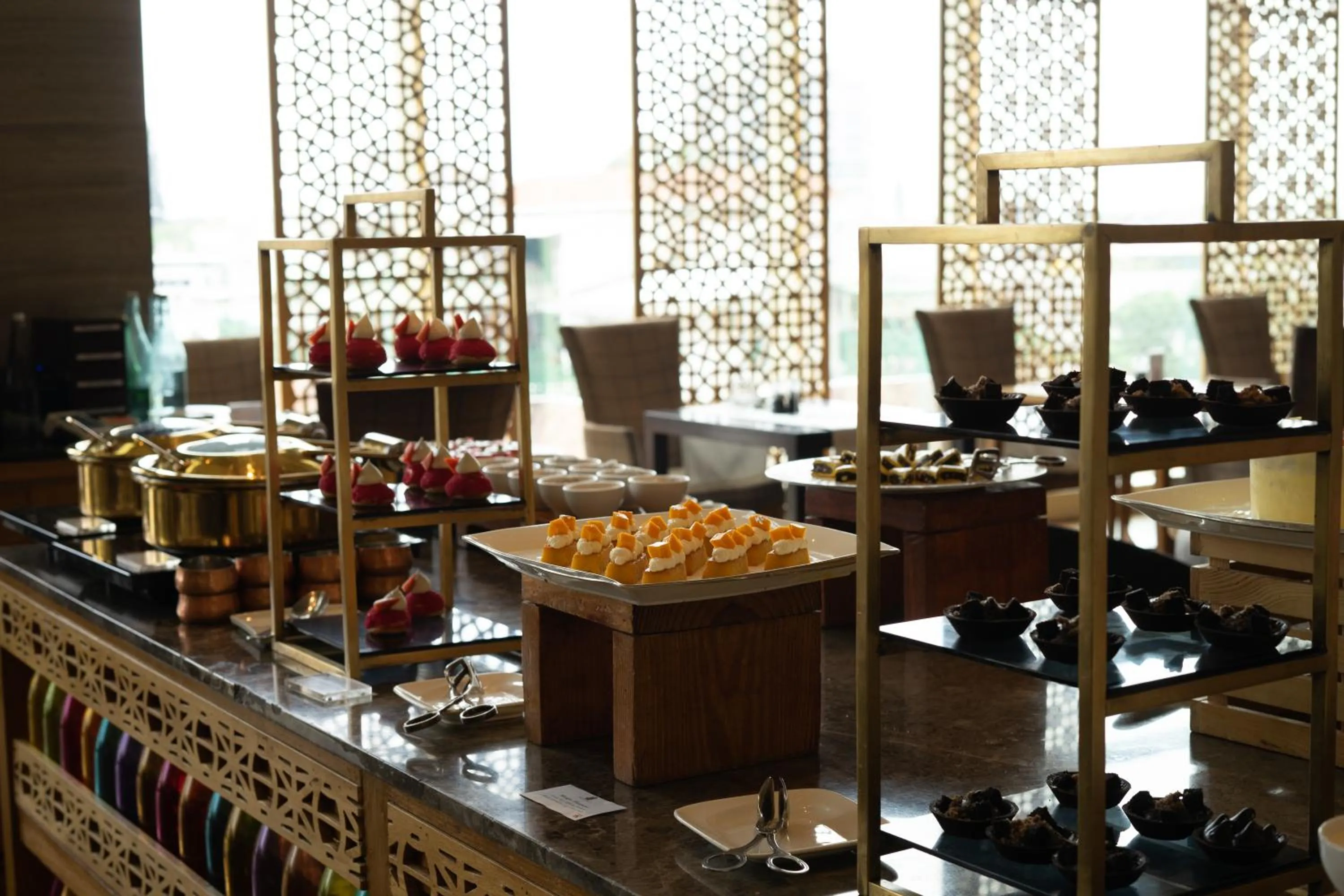 Restaurant/places to eat in The Ritz-Carlton, Bangalore