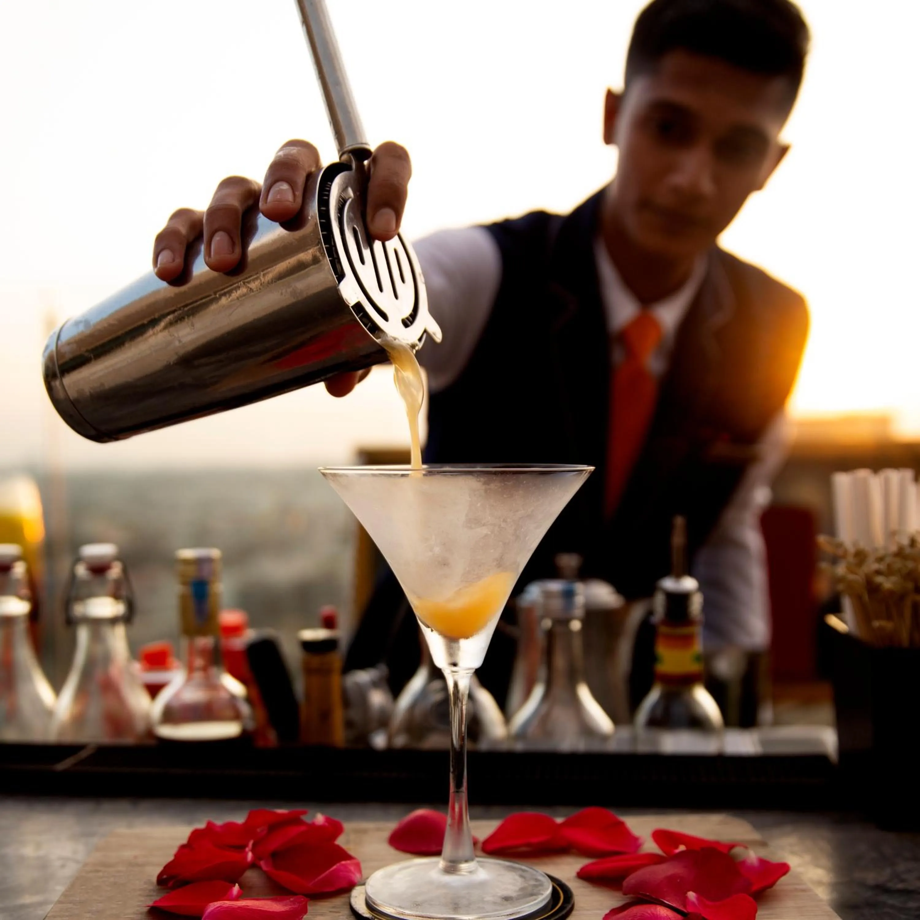 Restaurant/places to eat in The Ritz-Carlton, Bangalore