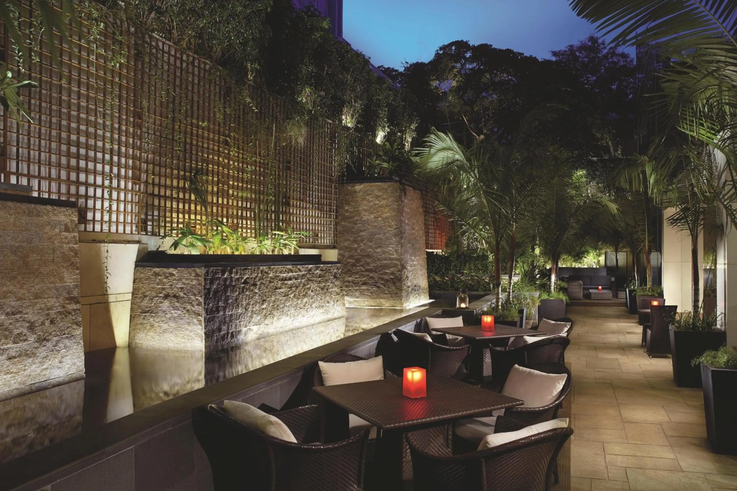 Restaurant/places to eat in The Ritz-Carlton, Bangalore