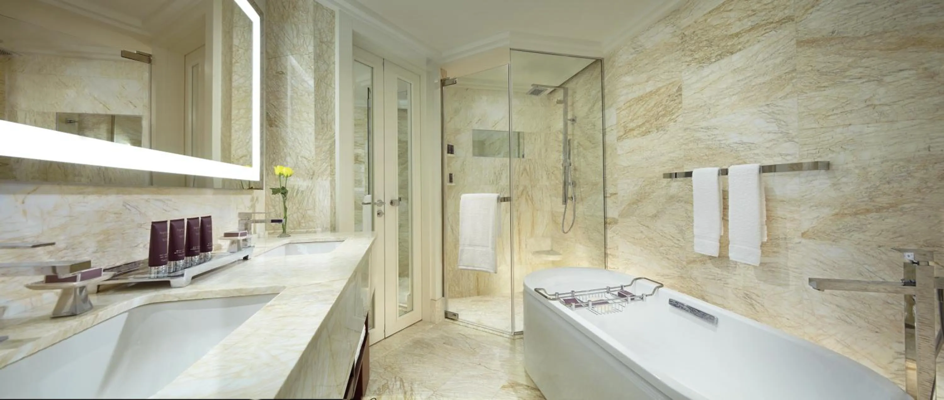 Shower in The Ritz-Carlton, Bangalore
